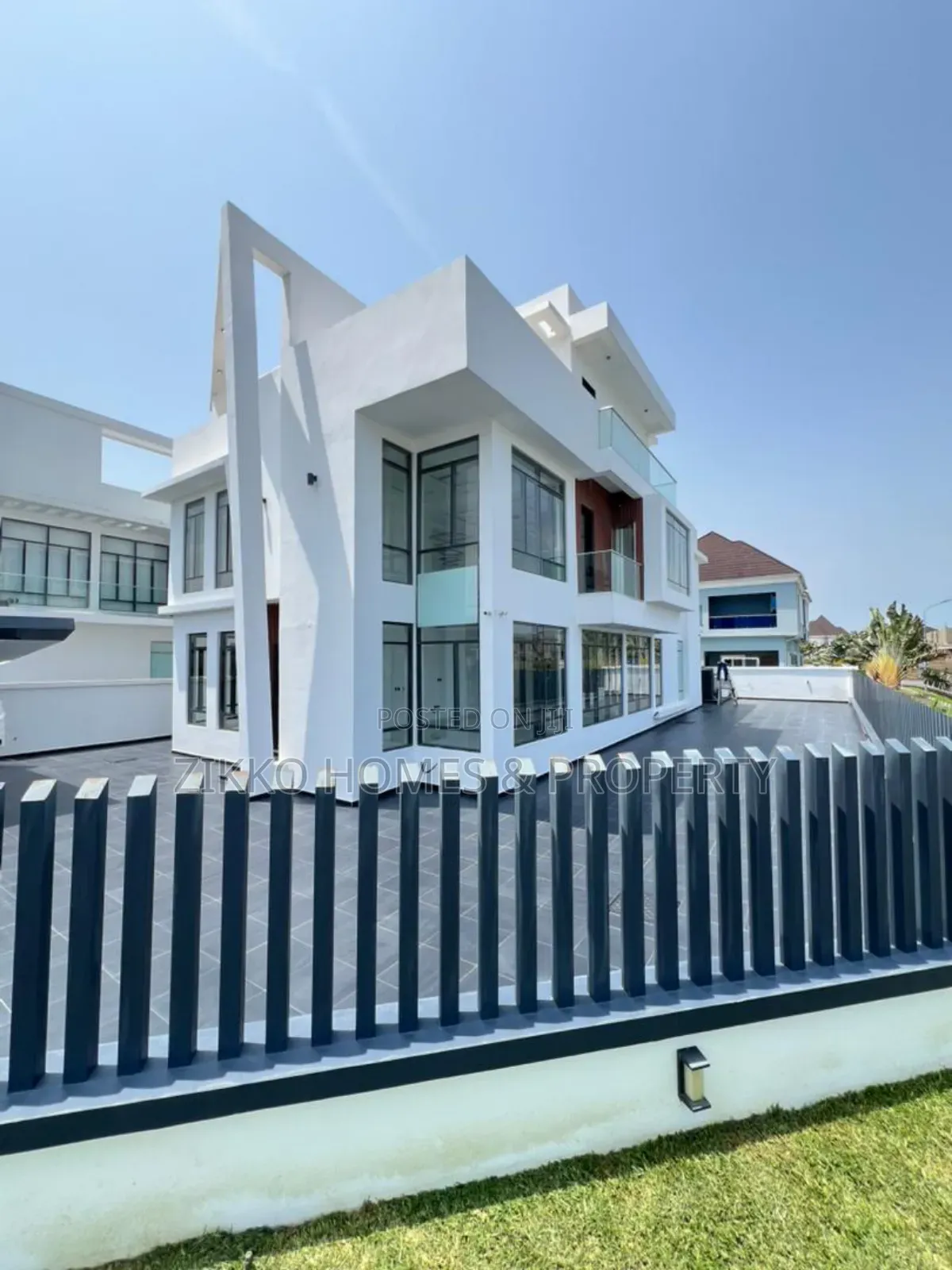 3bdrm Duplex in Osapa, Lekki for sale