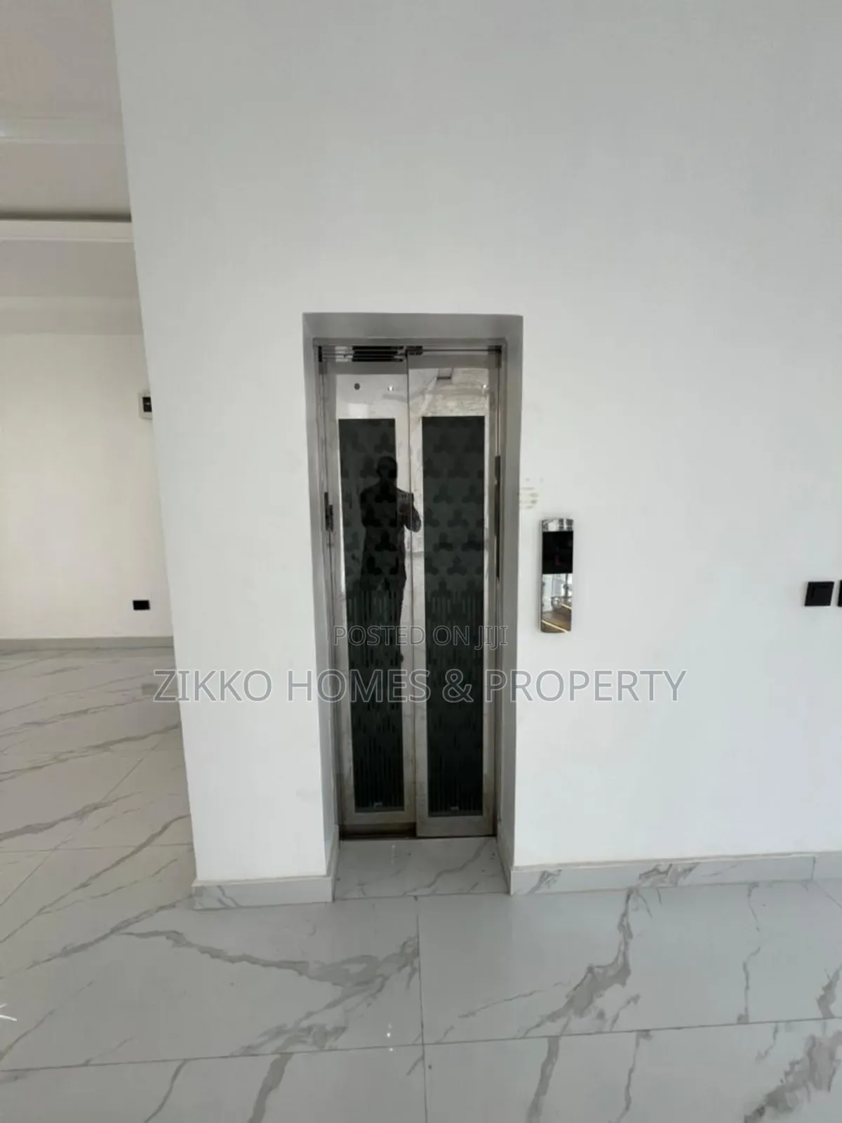 3bdrm Duplex in Osapa, Lekki for sale