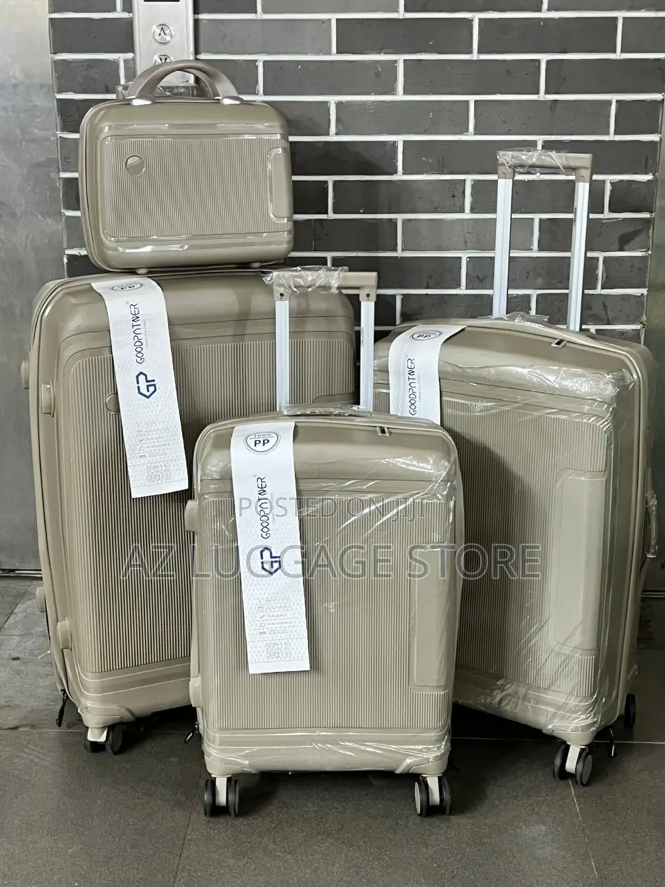 Set of 4 Good Partner Luggage Box