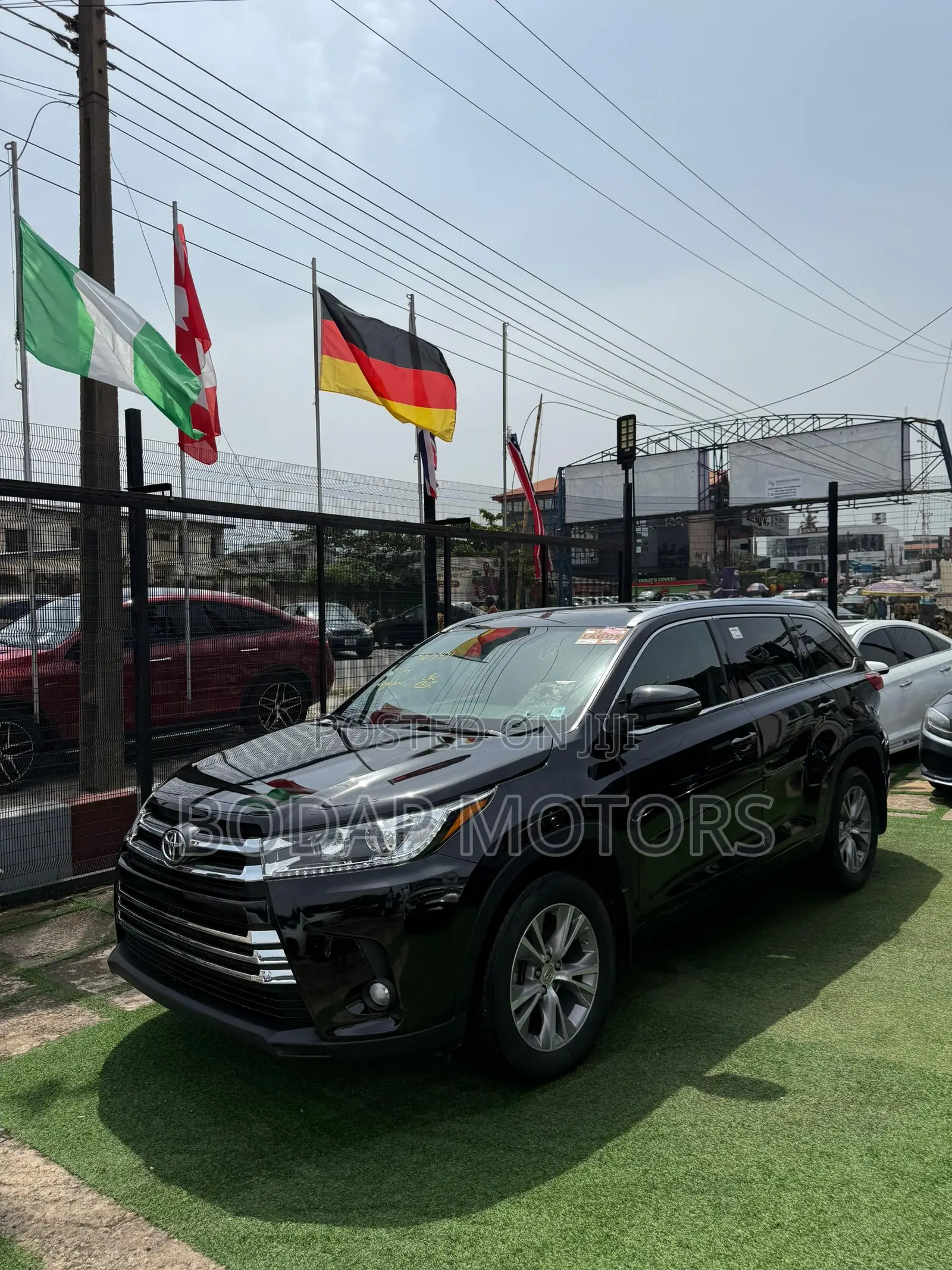 Toyota Highlander XLE 4dr SUV AWD (3.5L 6cyl 6A) 2015 Black