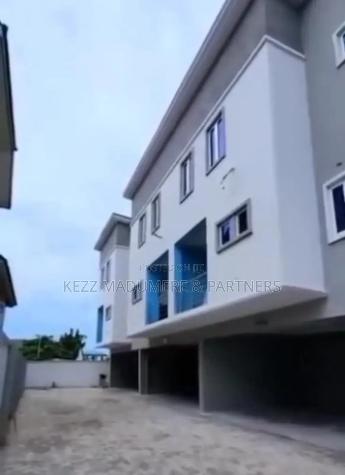 4bdrm Duplex in Dr Peter Odili ,, Port-Harcourt for sale