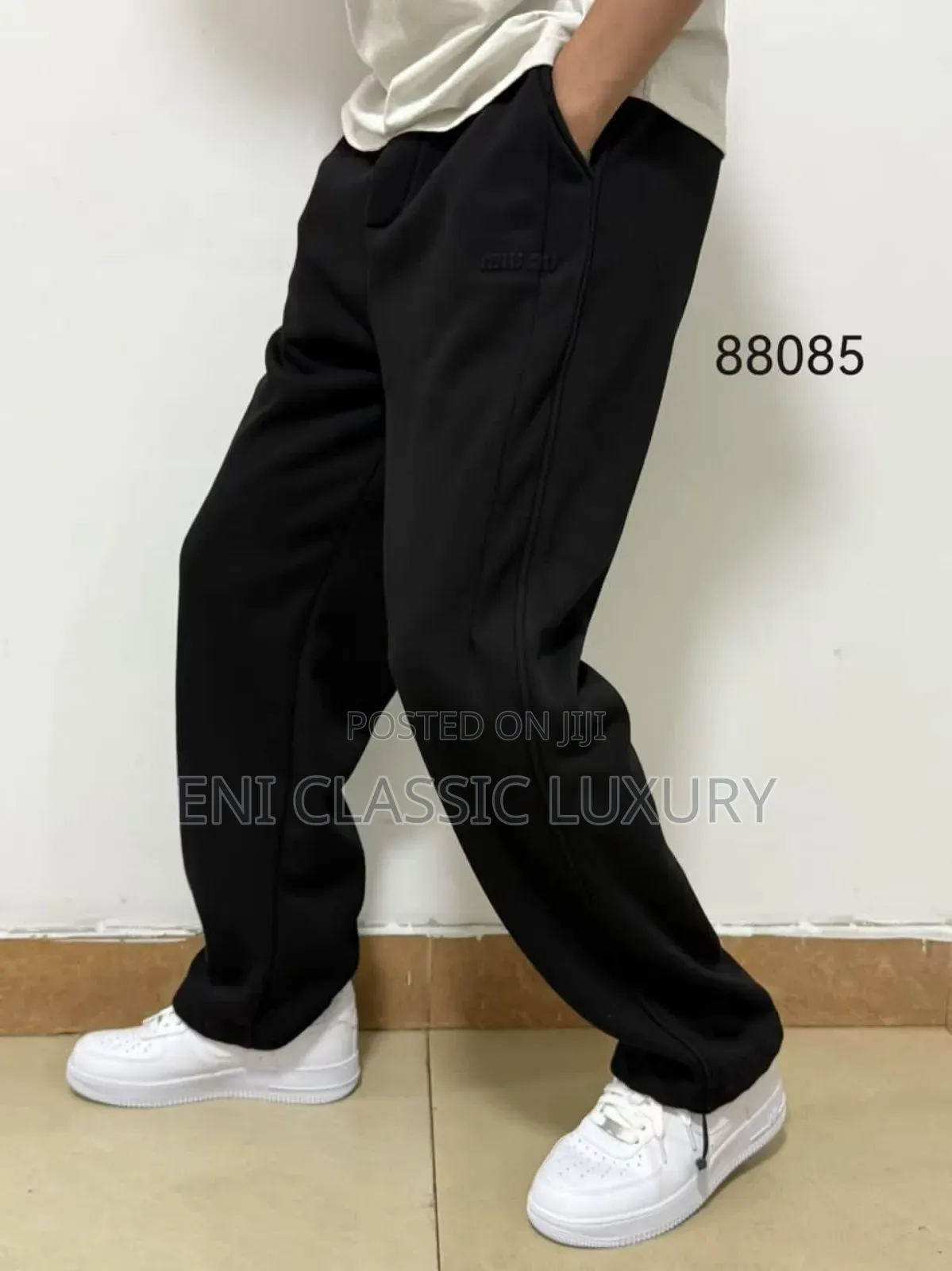 Pure Quality Luxury Cargo Jogger Pants Well Branded