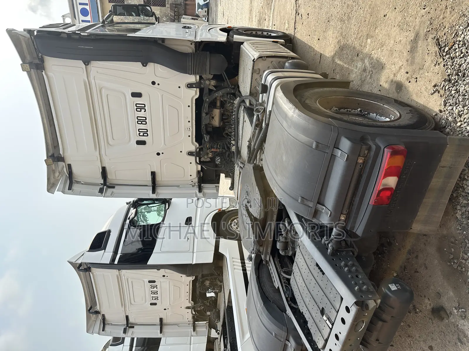 Mercedes-Benz Actros 1851