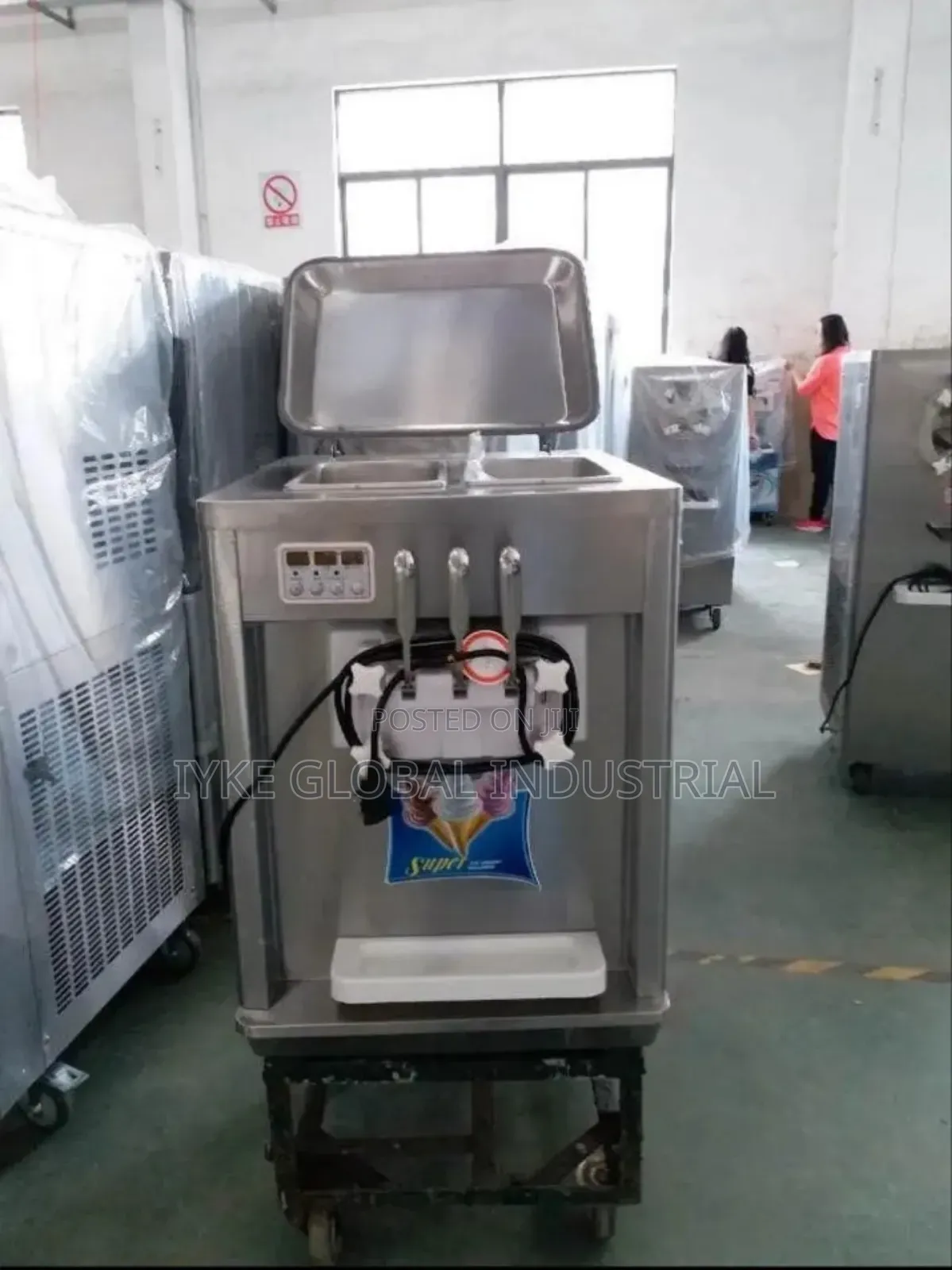 Ice Cream Machine