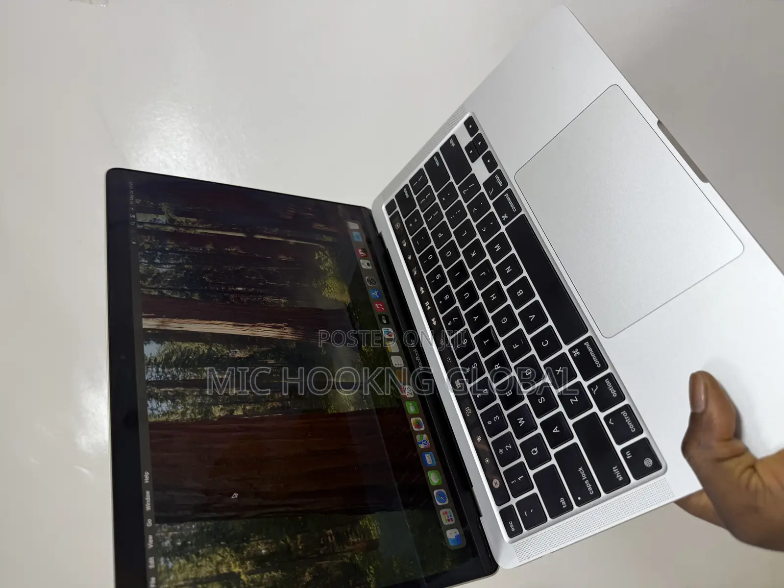 Laptop Apple MacBook Pro 2020 M1 16GB Apple M1 SSD 256GB