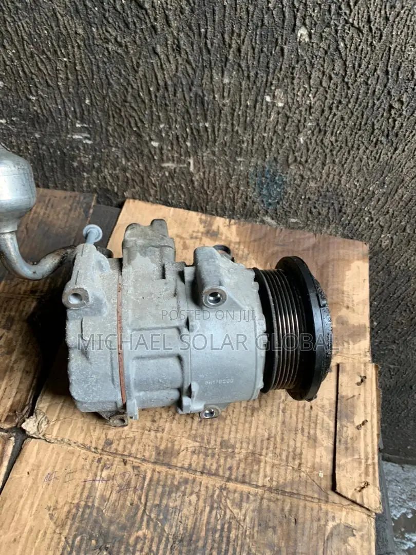 Venza 2010 a/C Compressor