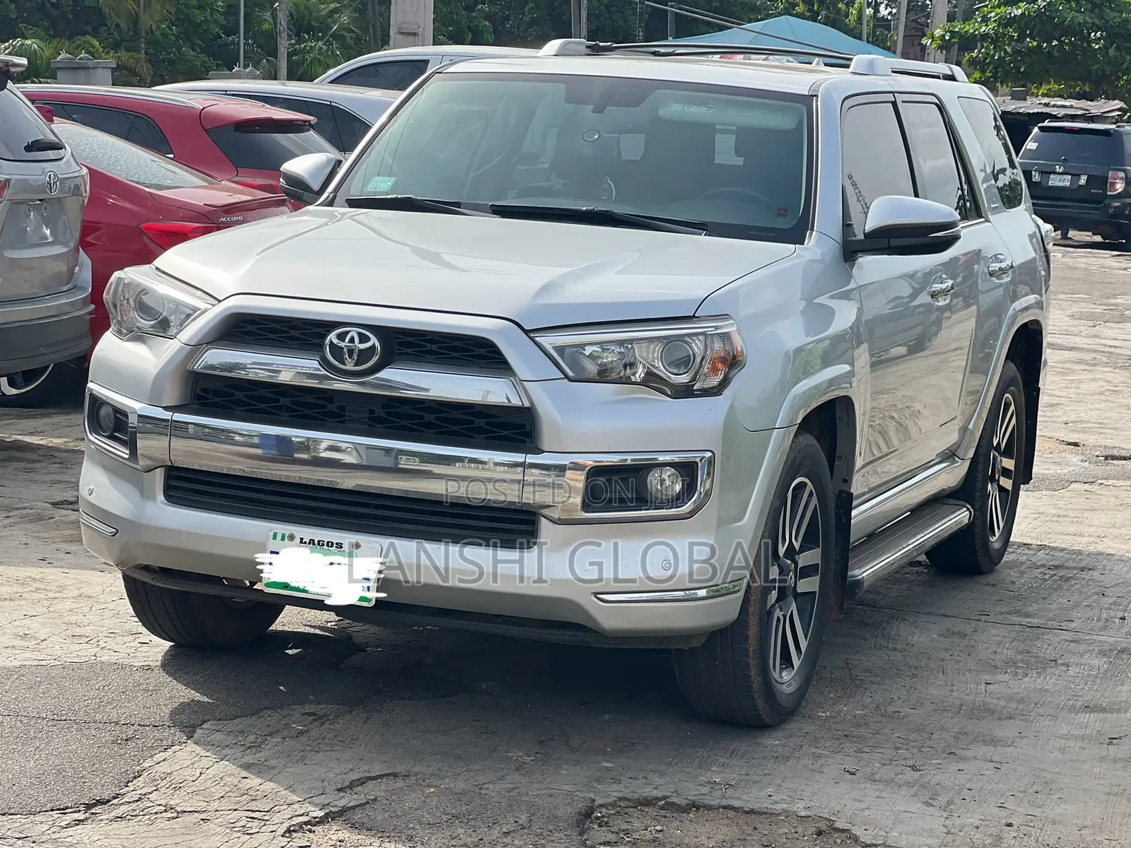 Toyota 4-Runner Limited 4dr SUV 4WD (4.0L 6cyl 5A) 2015 Silver
