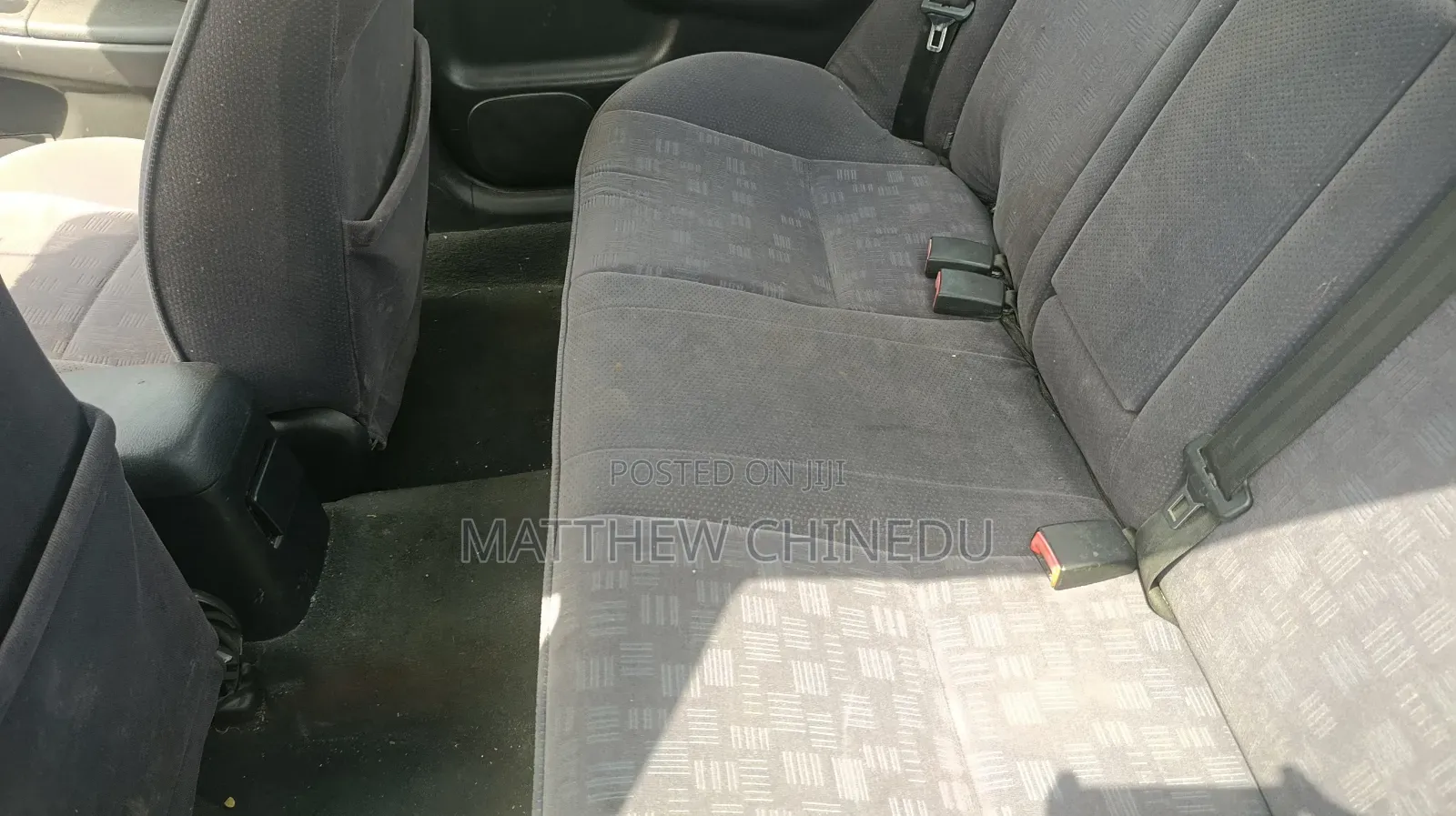 Toyota Avensis Liftback 2004 Silver