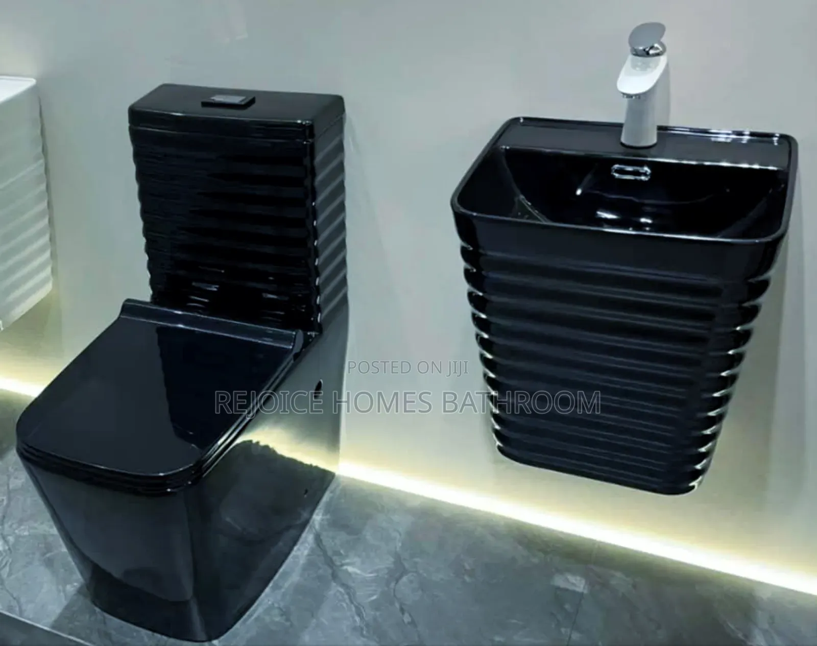 Luxury Black Water Closet Toilet Wash Basin Wall-Hung Set