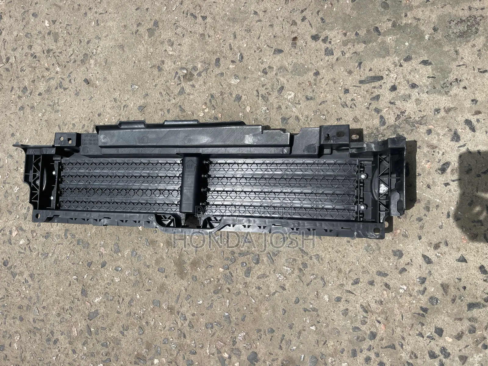 Air Shutter/ Turbo Cooler Fan 2018/2021 Honda Accord
