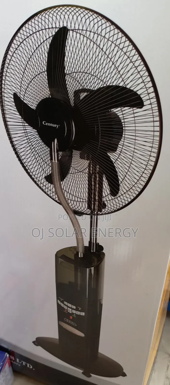 Century 18-Inch Solar Rechargeable Mist Fan