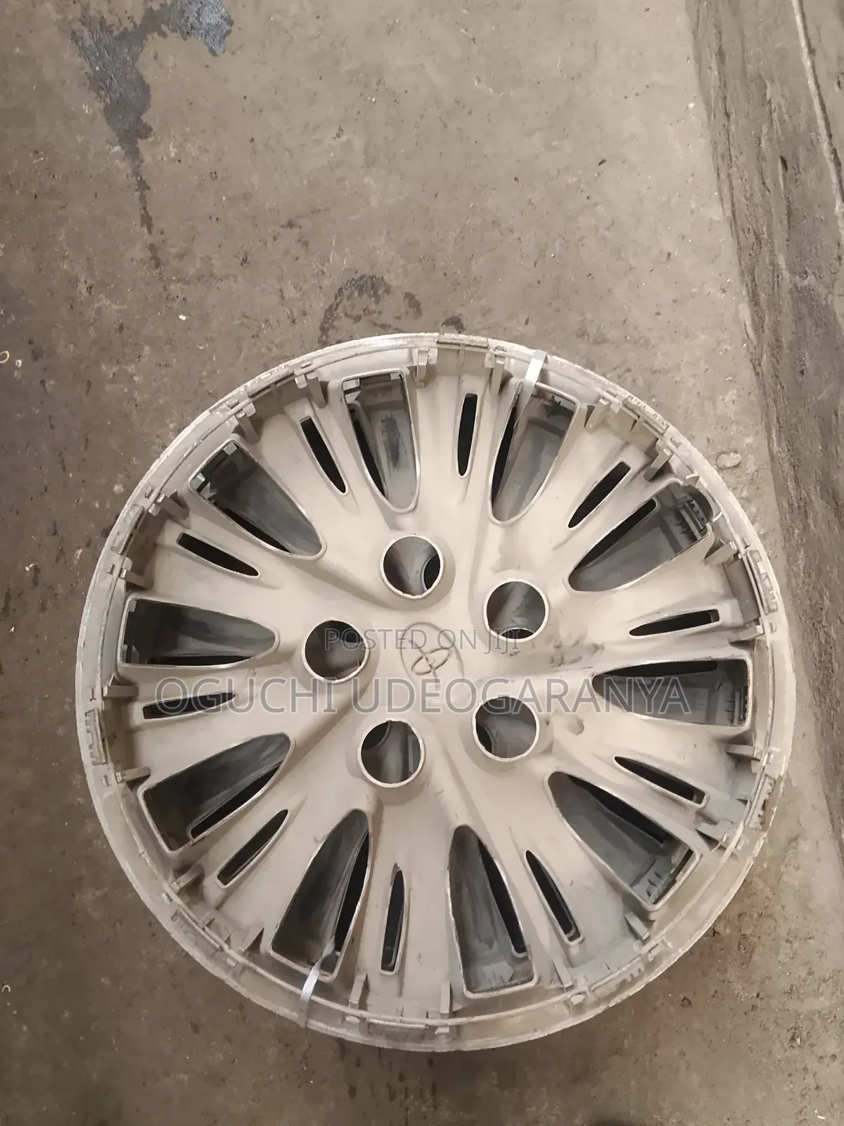 Wheel Cover for Toyota Camry 2012