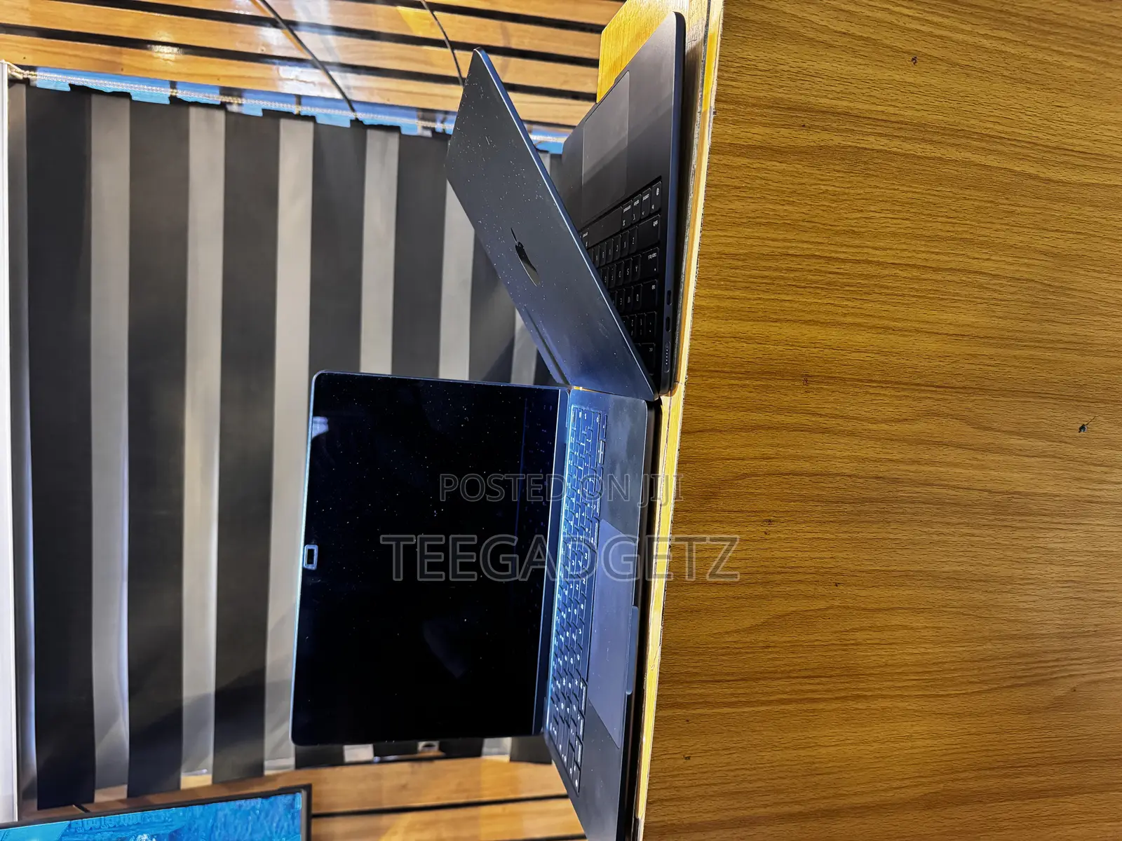 Laptop Apple MacBook Air 2024 M3 13-Inch 16GB Apple M3 SSD 256GB
