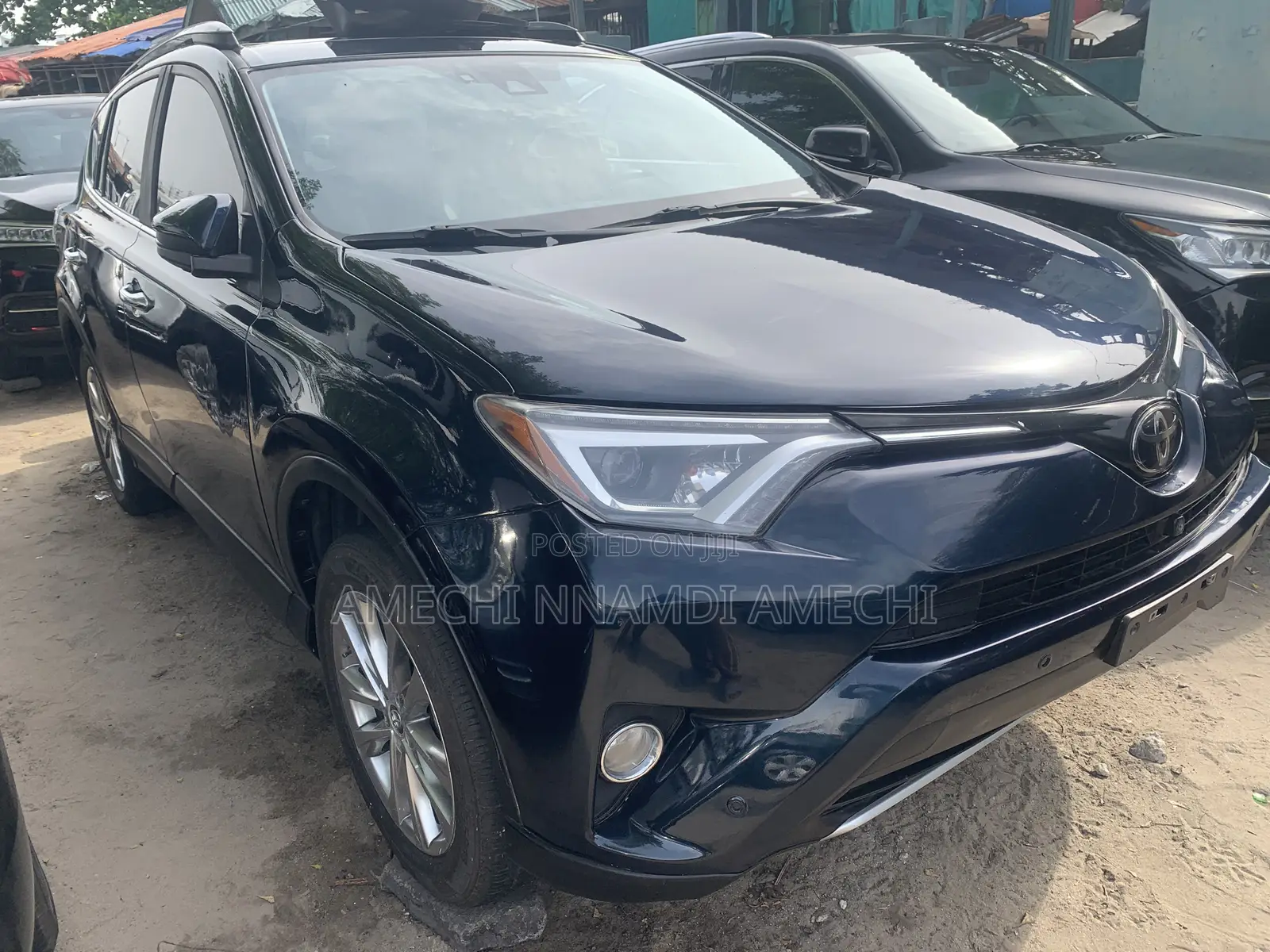 Toyota RAV4 Platinum AWD (2.5L 4cyl 6A) 2017 Blue