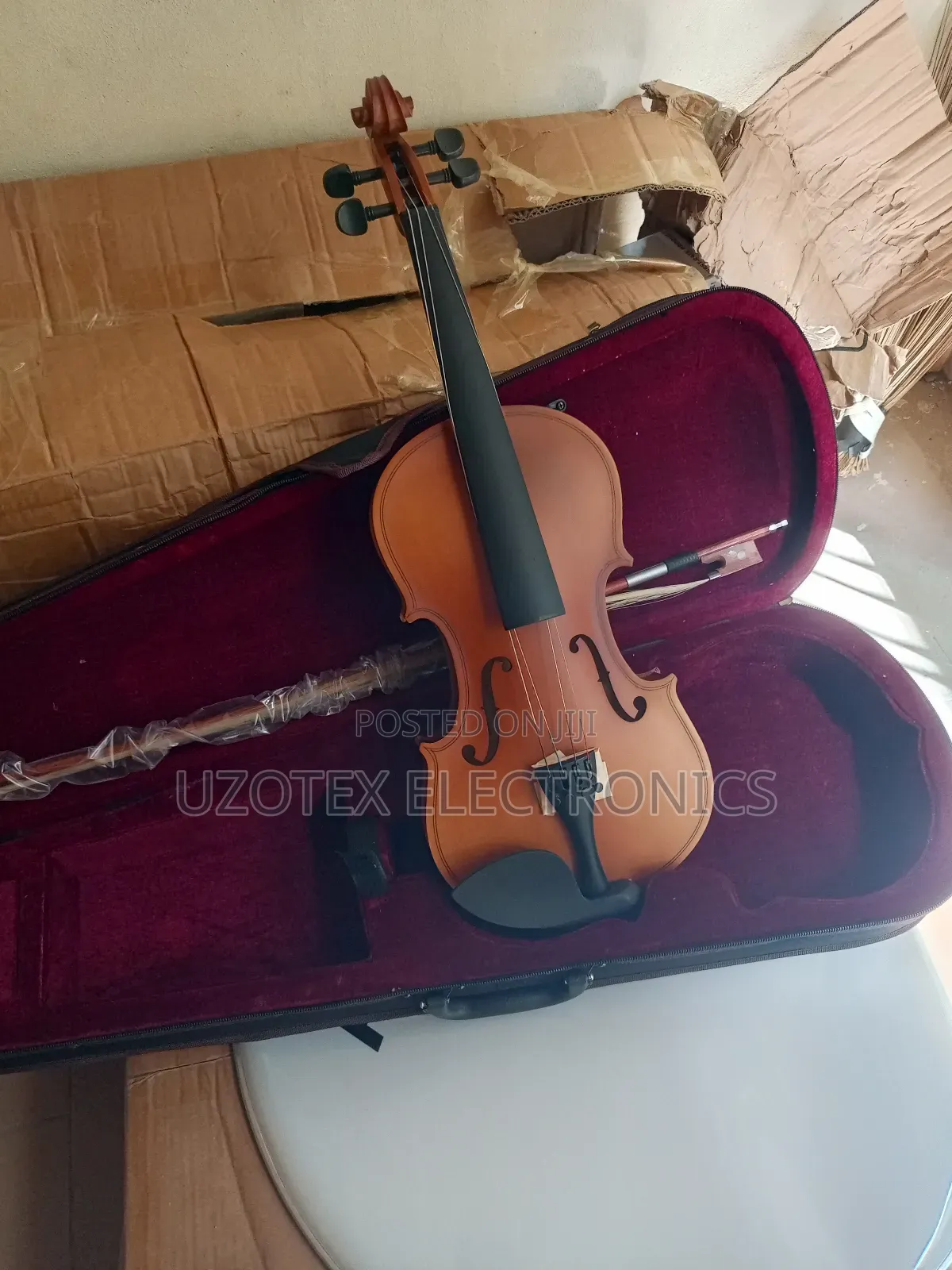 Yamaha Violin Available in Different Sizes