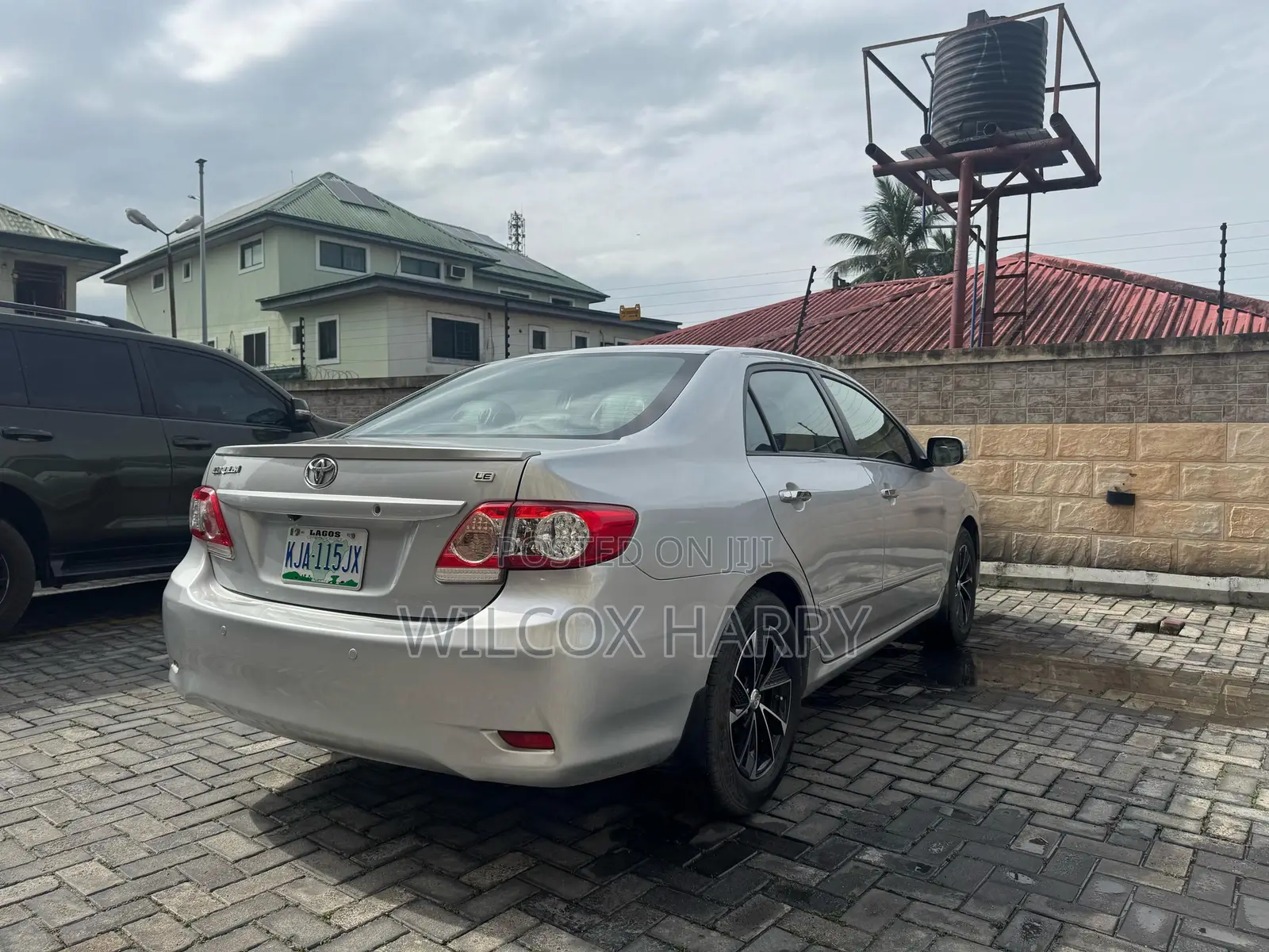 Toyota Corolla L 4dr Sedan (1.8L 4cyl 5M) 2012 Silver