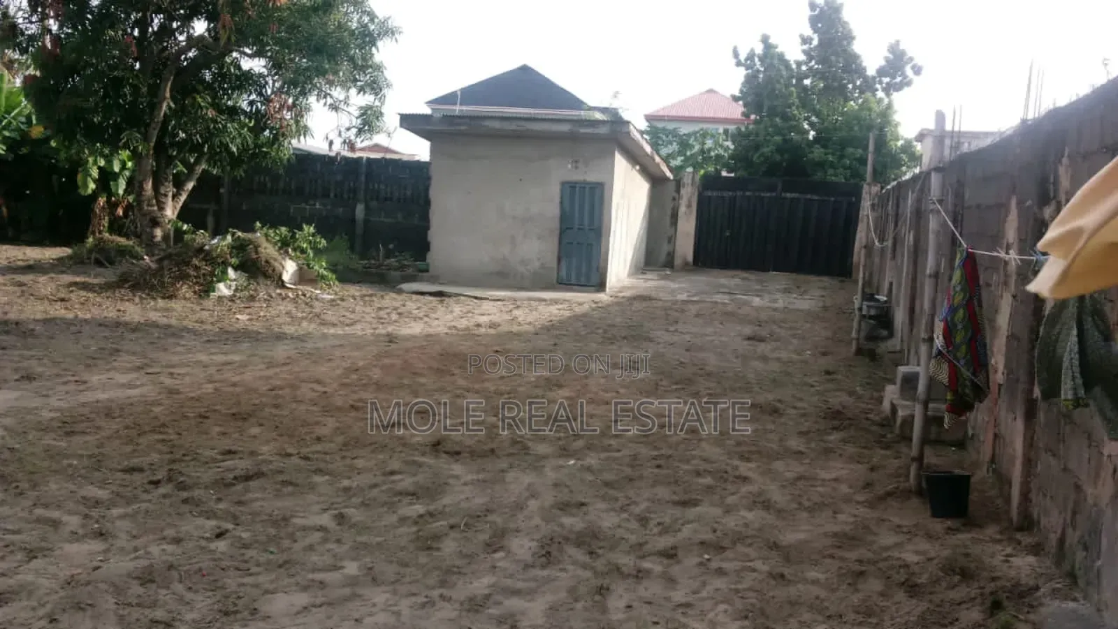 3bdrm Bungalow in Iyana Sachi, Iba / Ojo for sale