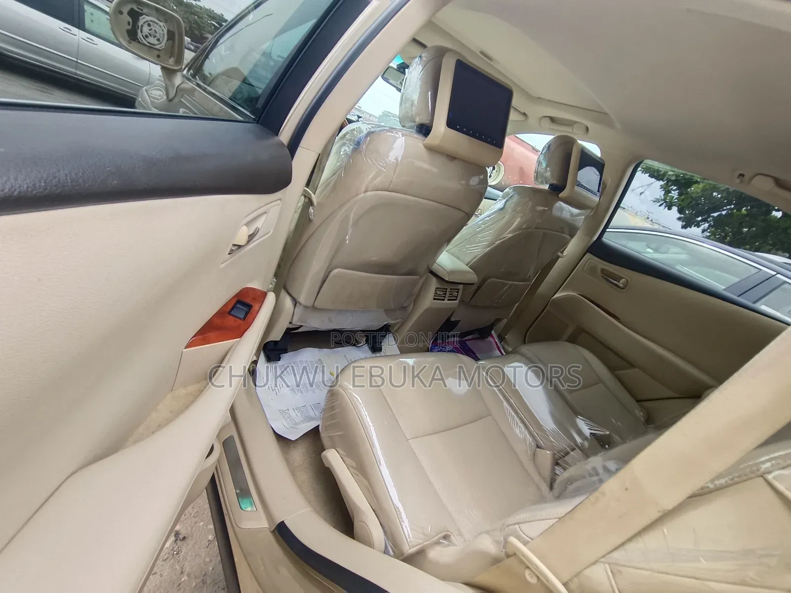 Lexus RX 350 2010 Gold