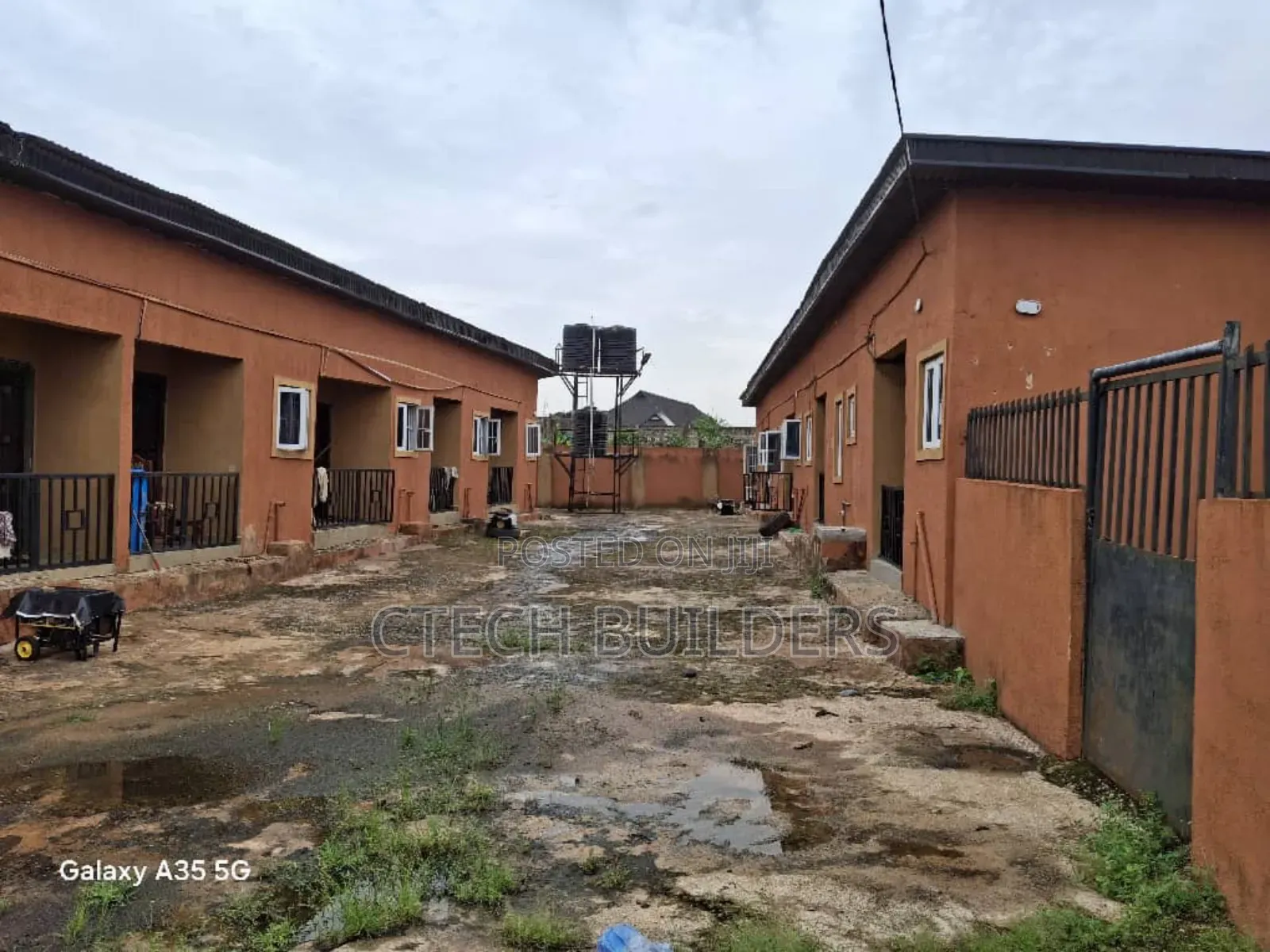 15bdrm Bungalow in Benin City for sale