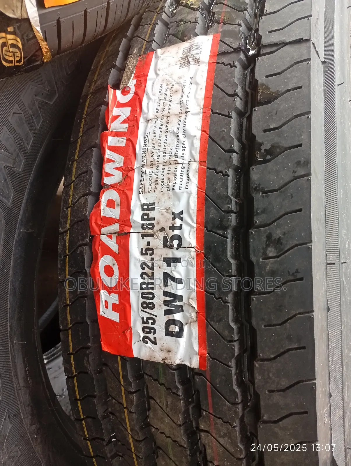 295/80r22.5 Roadwing Tyre