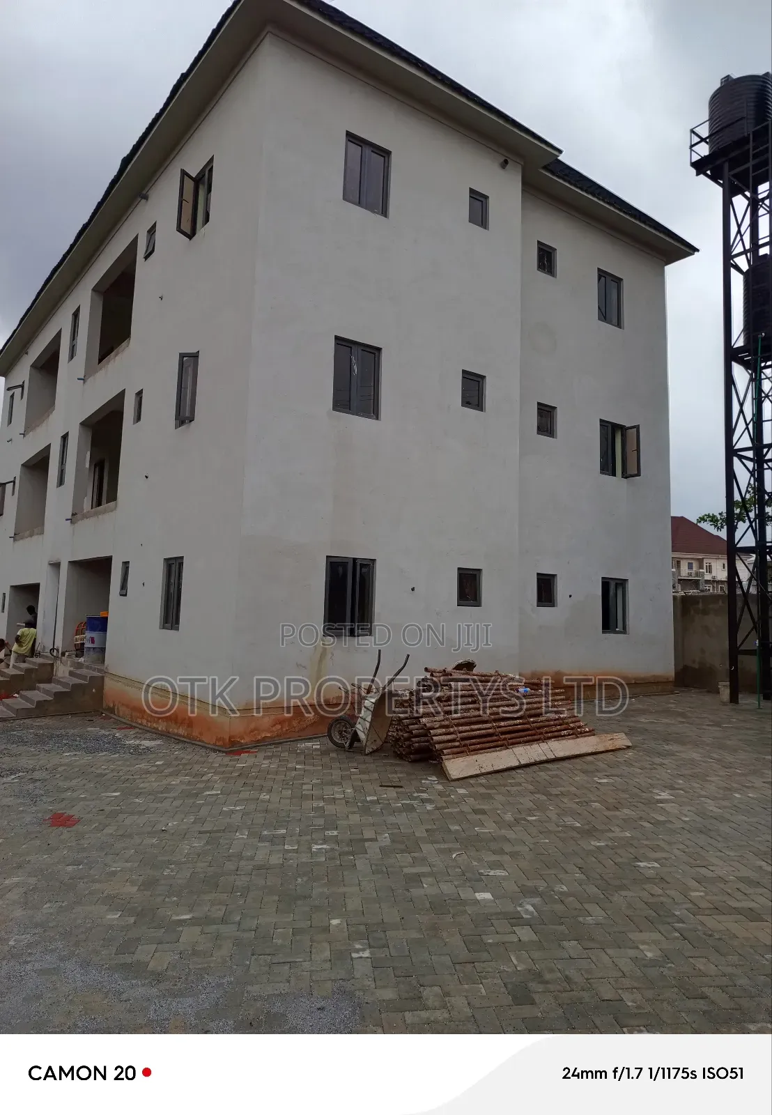 2bdrm Block of Flats in Fo1, Kubwa for rent