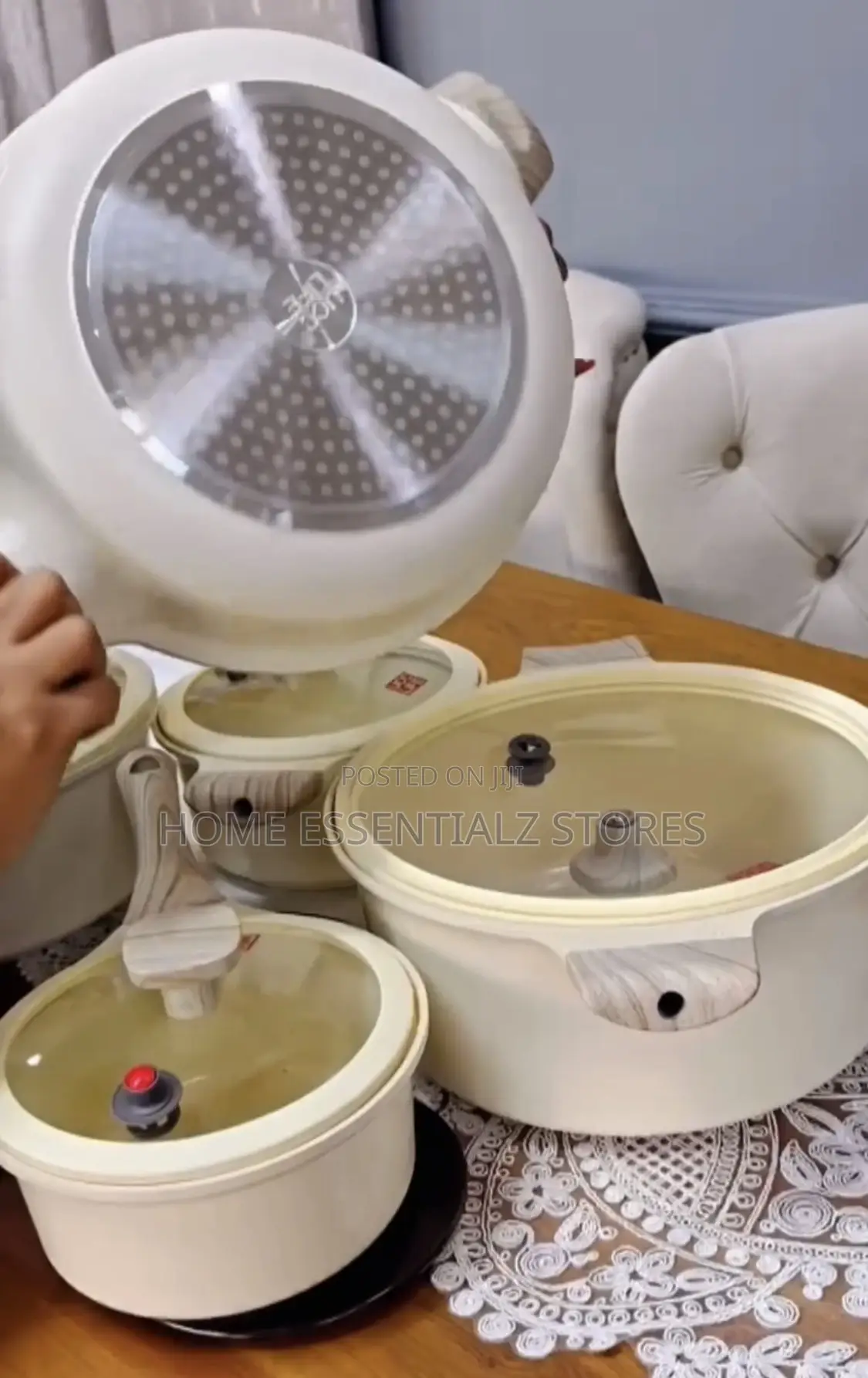 Ucc Life Quality Set of Pots