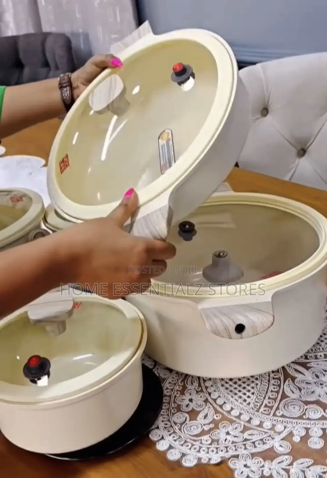 Ucc Life Quality Set of Pots