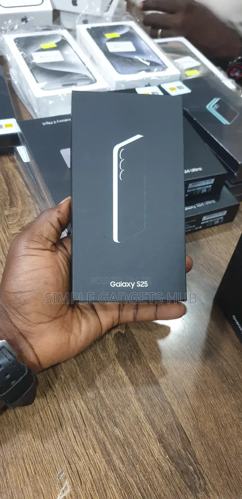 New Samsung Galaxy S25 256 GB