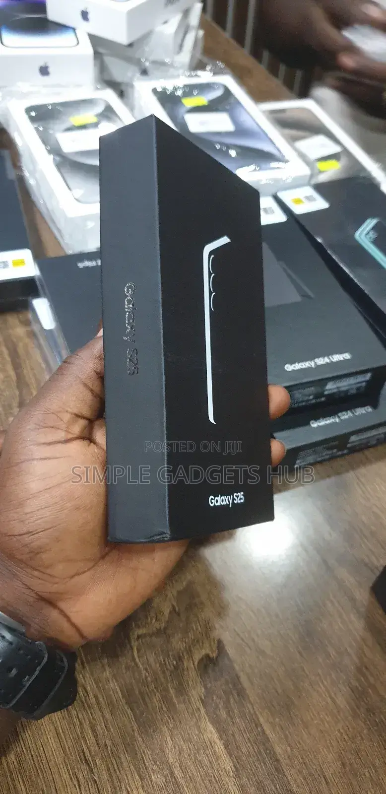 New Samsung Galaxy S25 256 GB