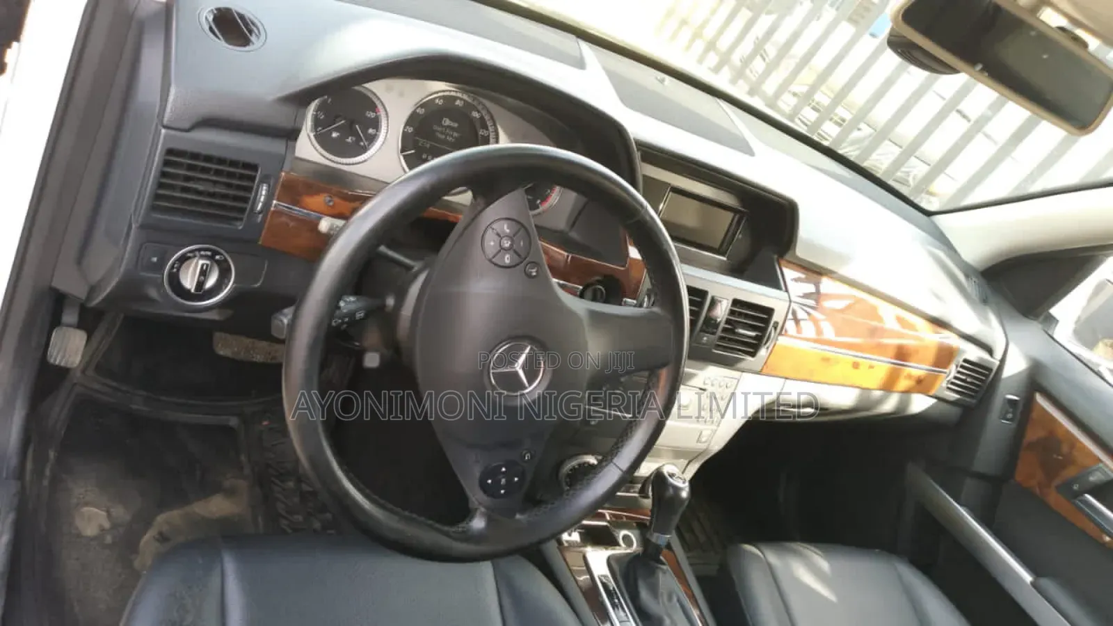 Mercedes-Benz GLK-Class 350 2011 White