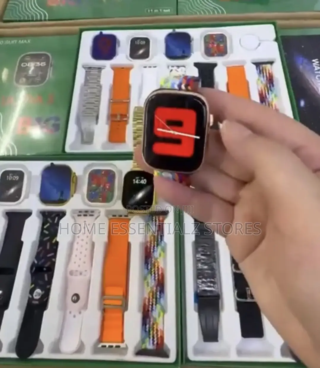 Smart Wristwatch With Extra Bands
