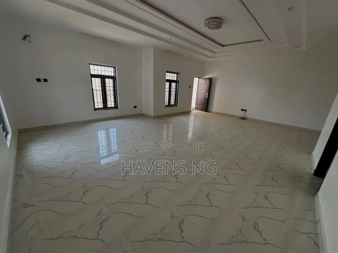 4bdrm Duplex in Galadimawa for sale