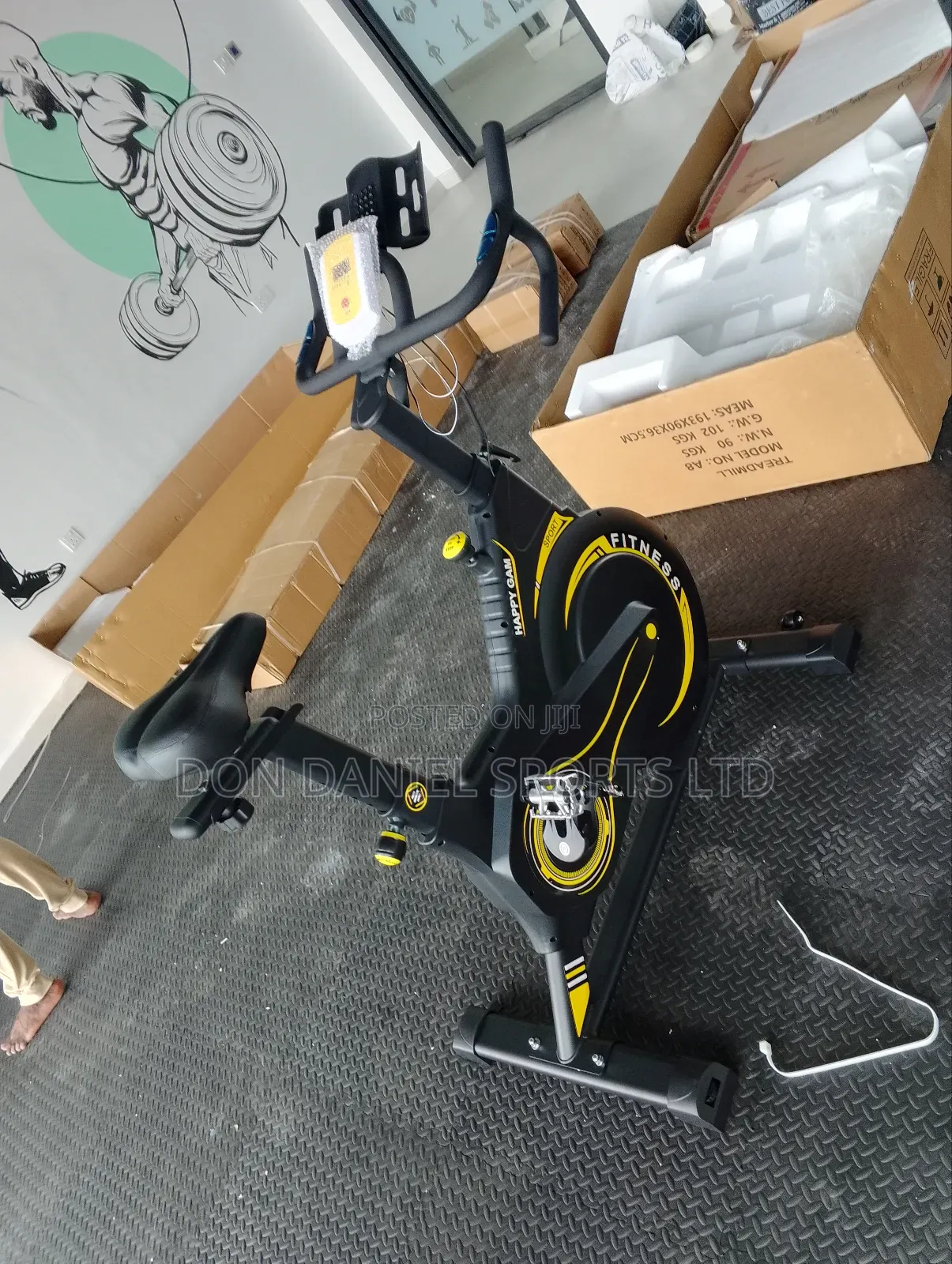 Commercial Happy Gym Spinning Bike