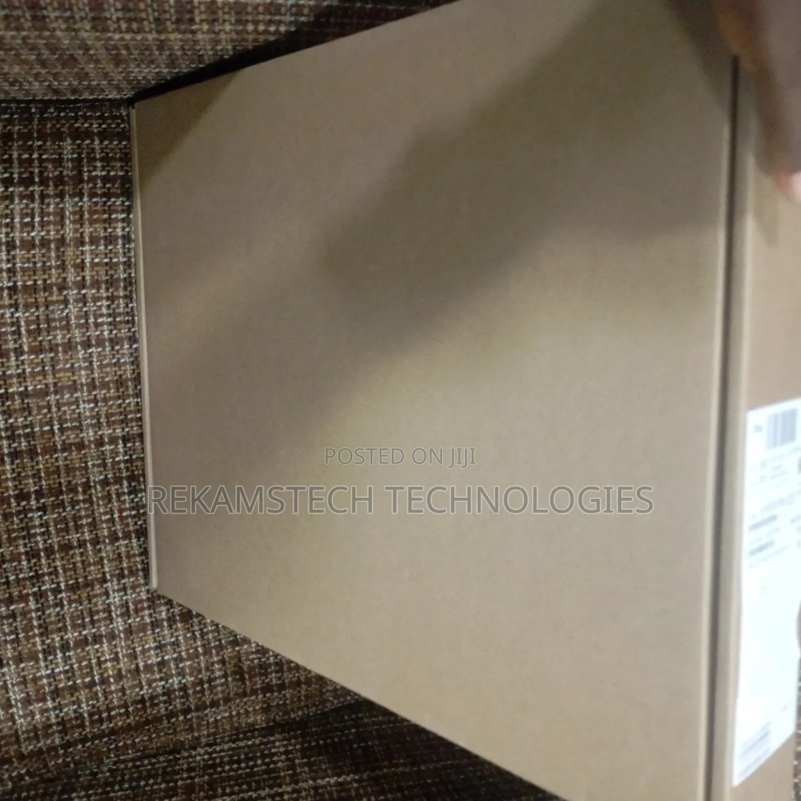 New Laptop Dell Vostro 3520 16GB Intel Core I5 SSD 512GB