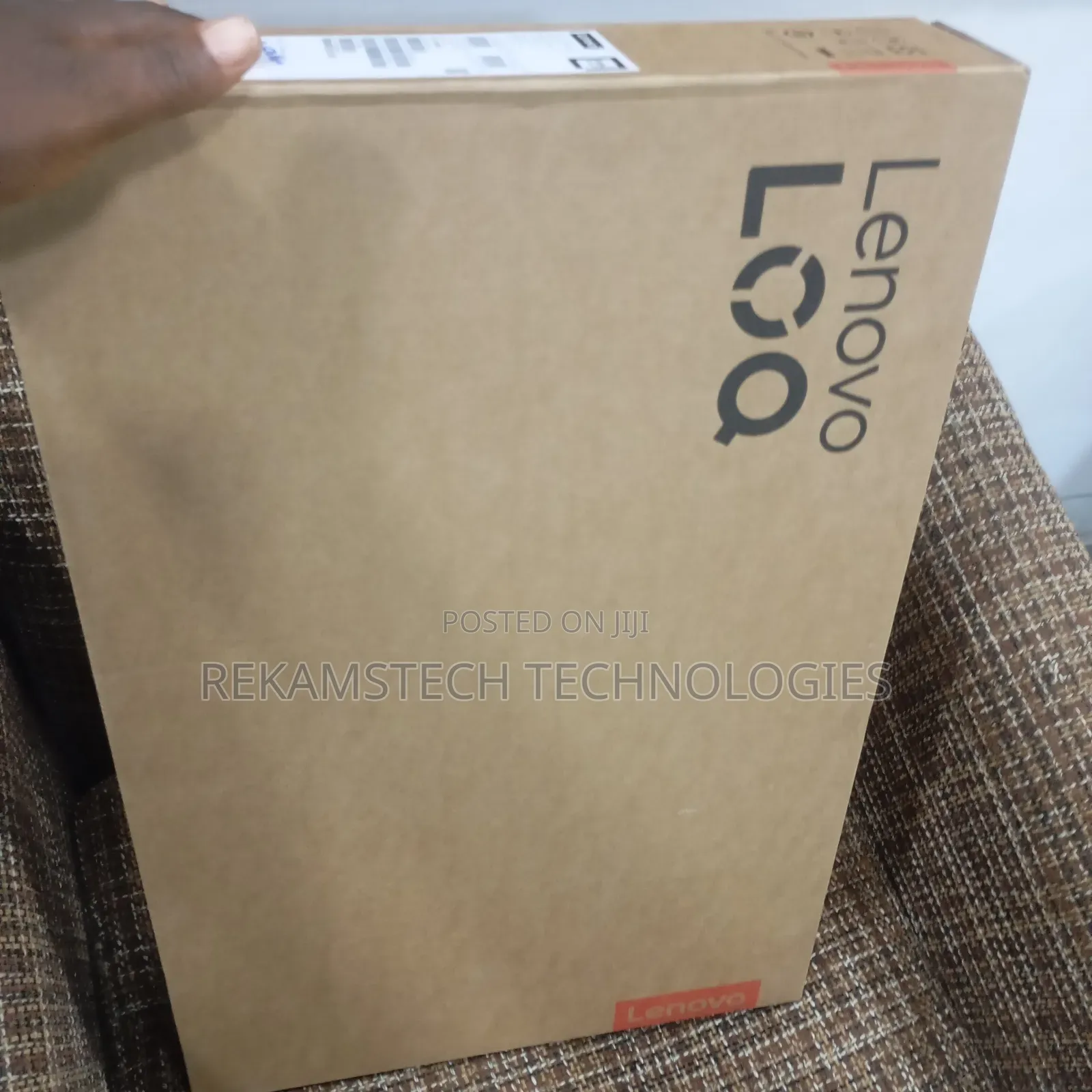 New Laptop Lenovo LOQ 15IRH8 24GB Intel Core I7 SSD 512GB