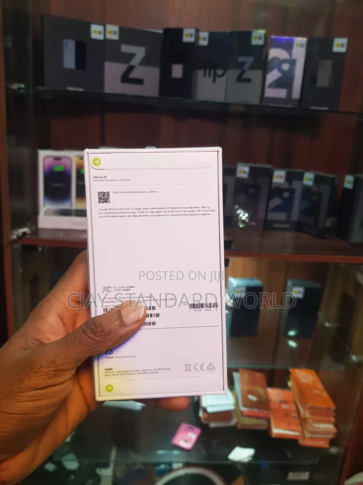 New Apple iPhone 16 256 GB Blue