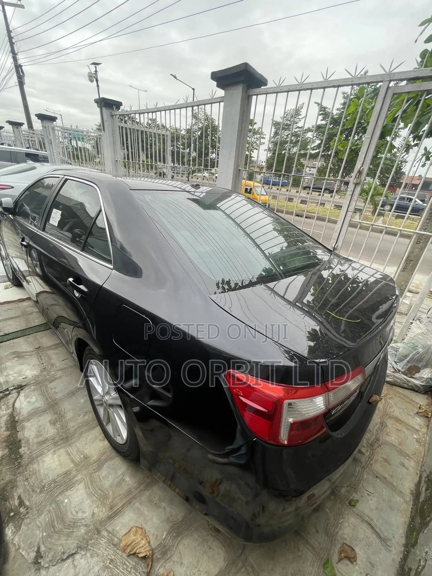 Toyota Camry 2013 Black