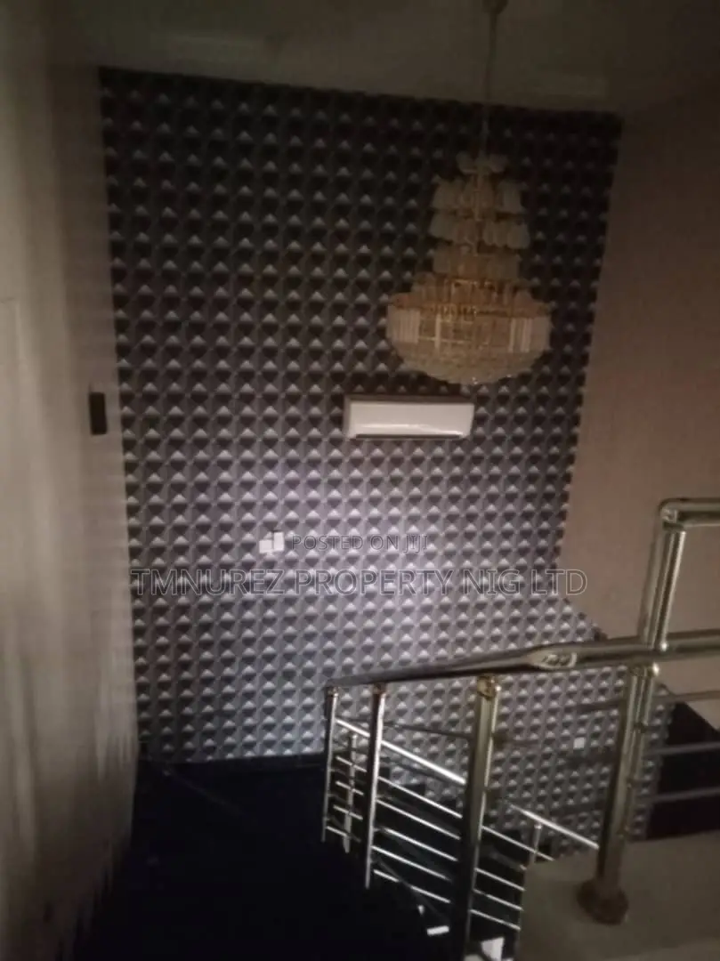 Furnished 4bdrm Maisonette in Chevron, Lekki for rent