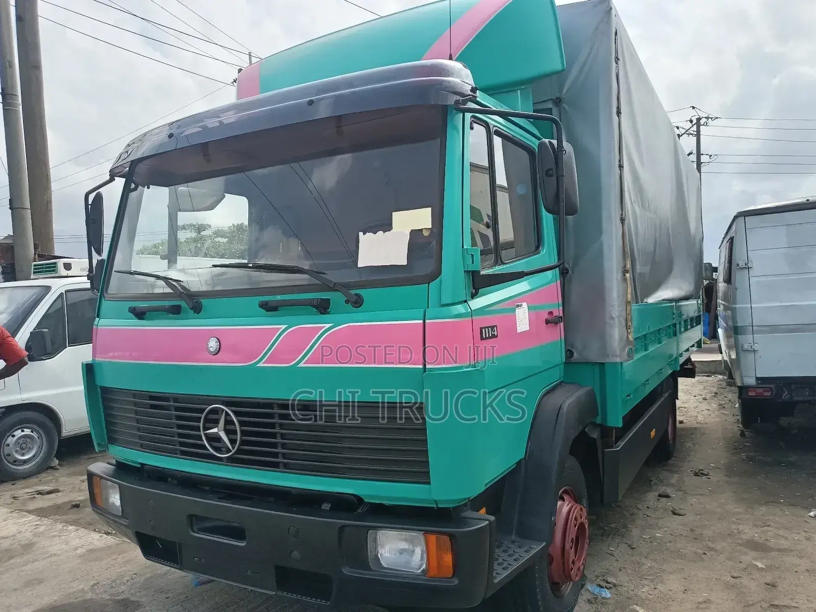 Mercedes Benz 1114 Tarpaulin Truck