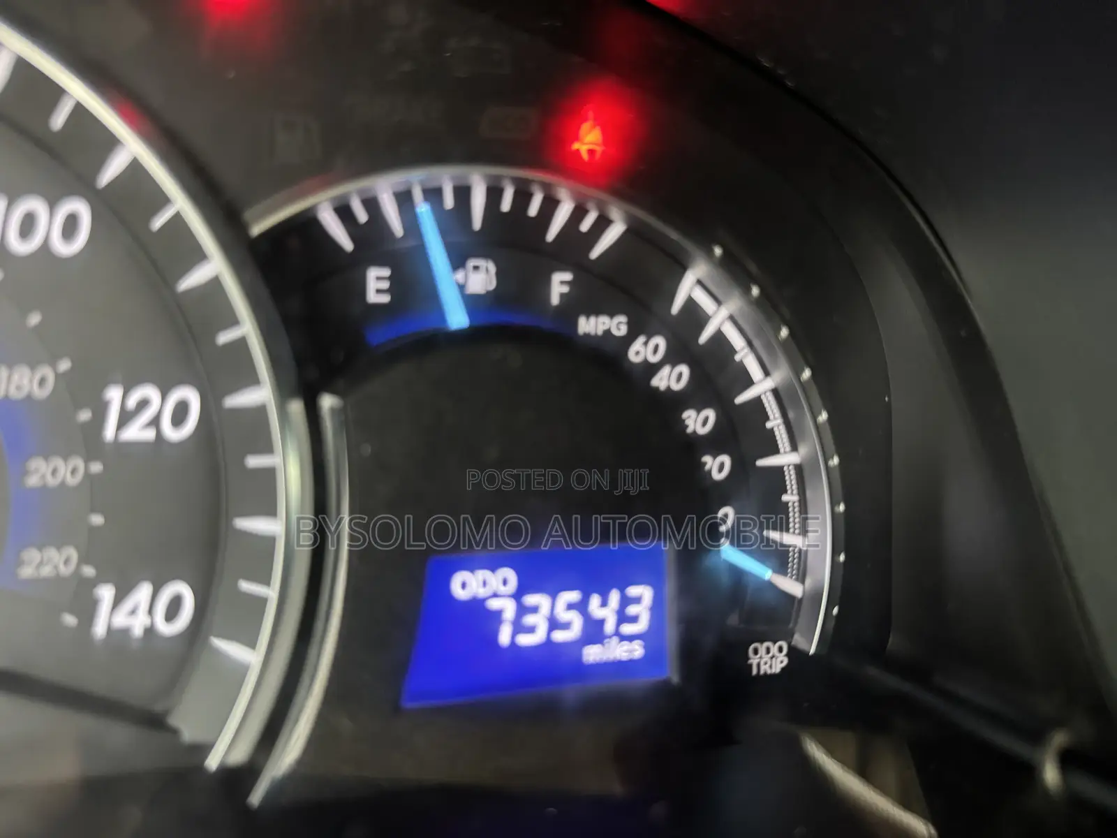 Toyota Camry XLE V6 4dr Sedan (3.5L 6cyl 6A) 2012 Red