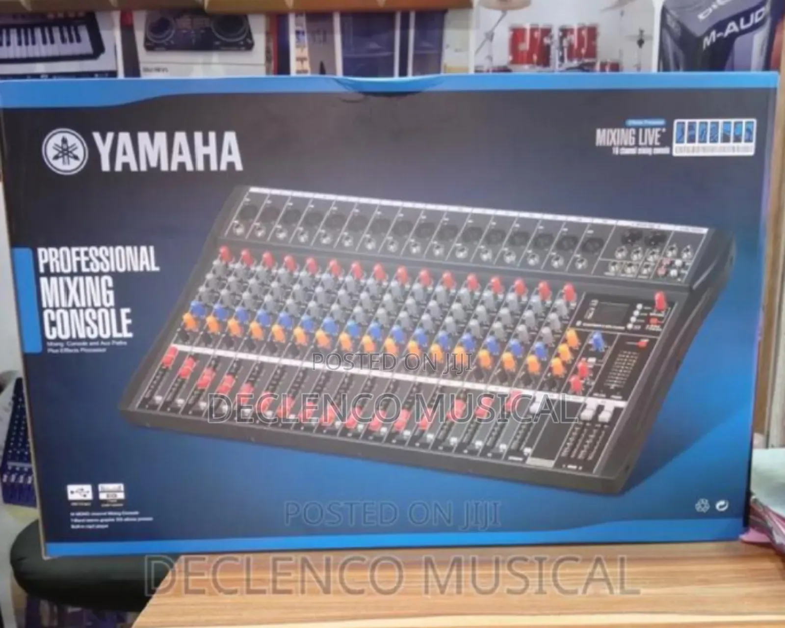 Yamaha 16 Channel Console Mixer