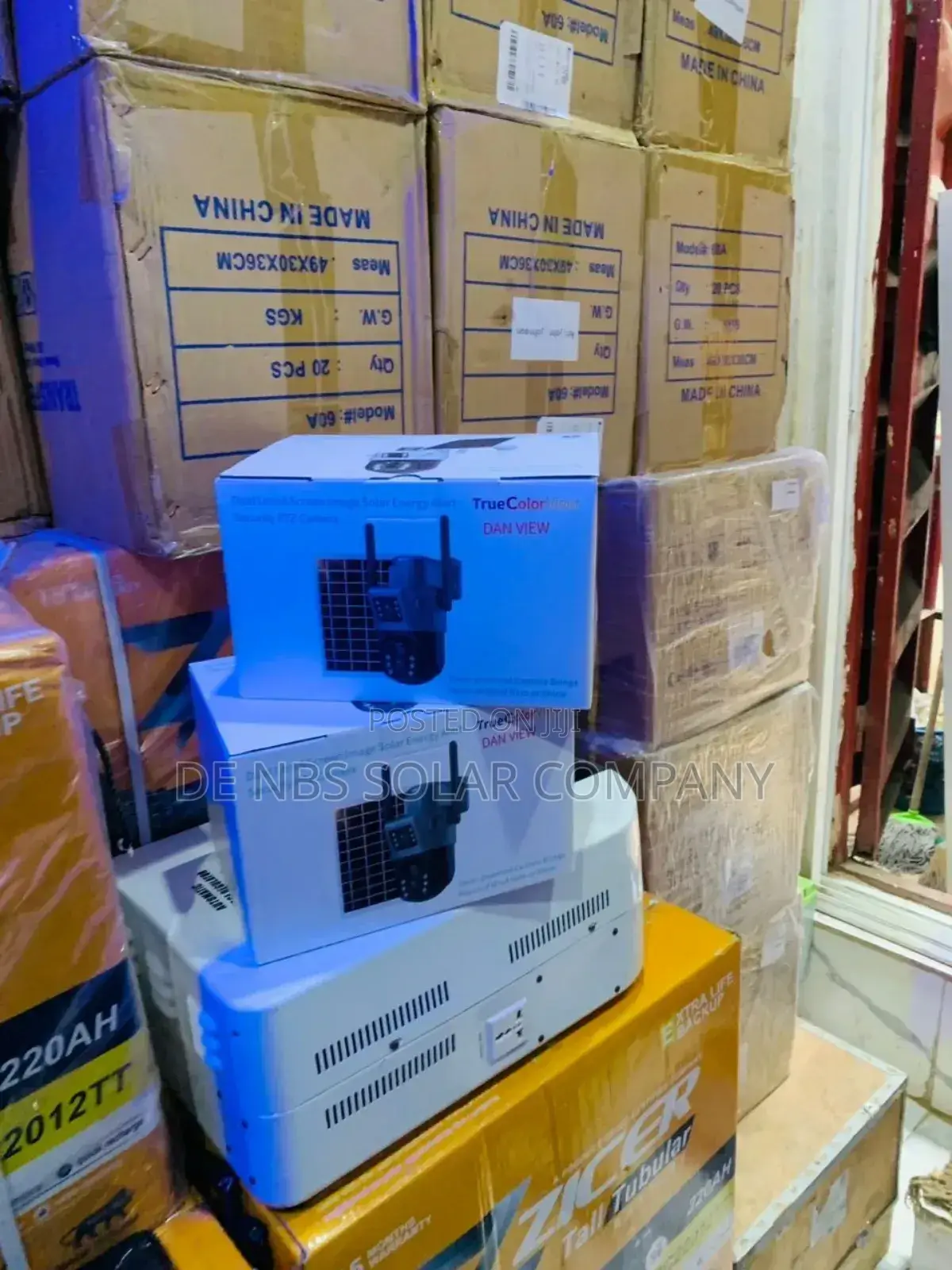 Deul Lens PTZ 4g Solar CCTV Alert Camera