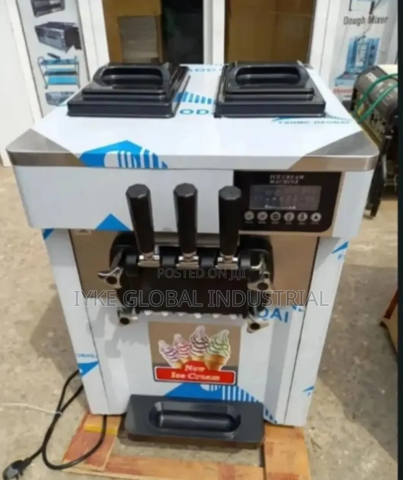 Ice Cream Machine