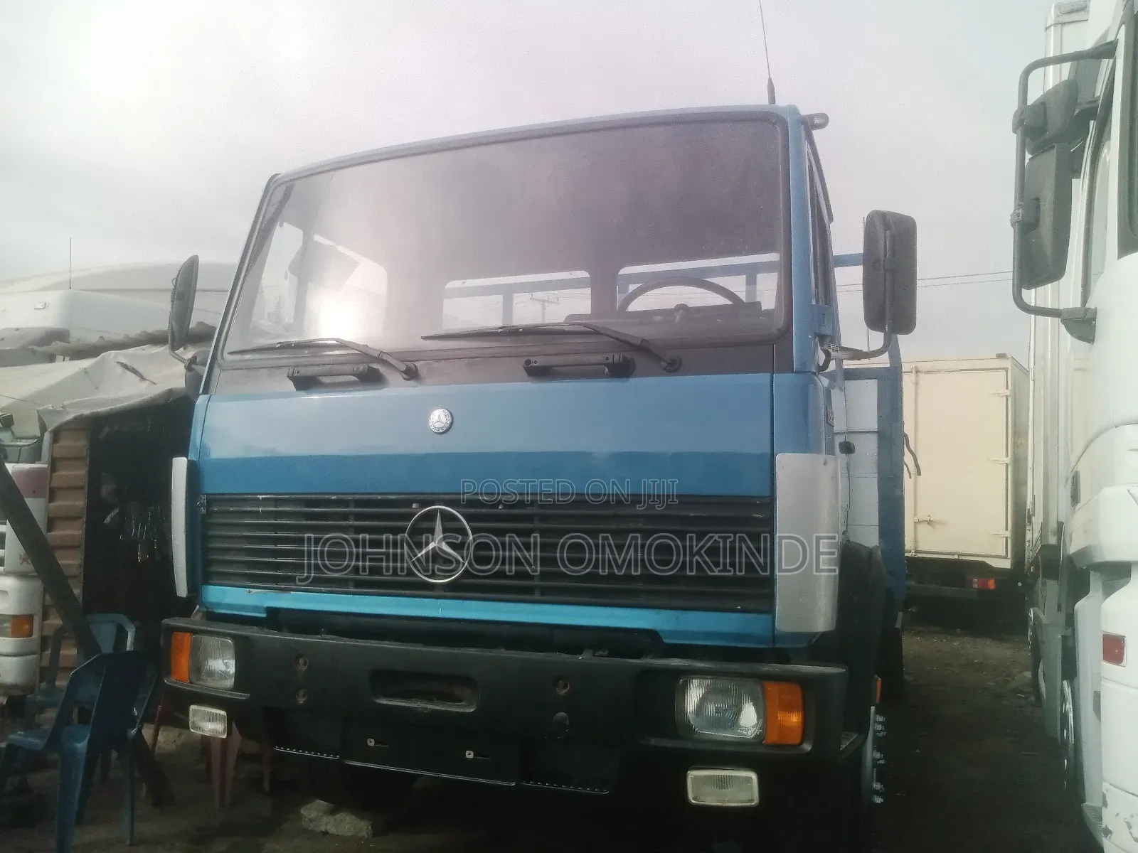 Mercedes Benz 1320 Truck Bucket