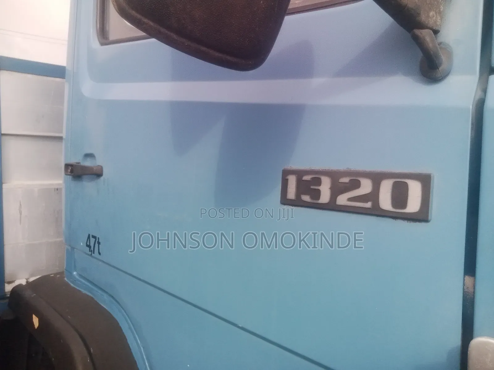 Mercedes Benz 1320 Truck Bucket