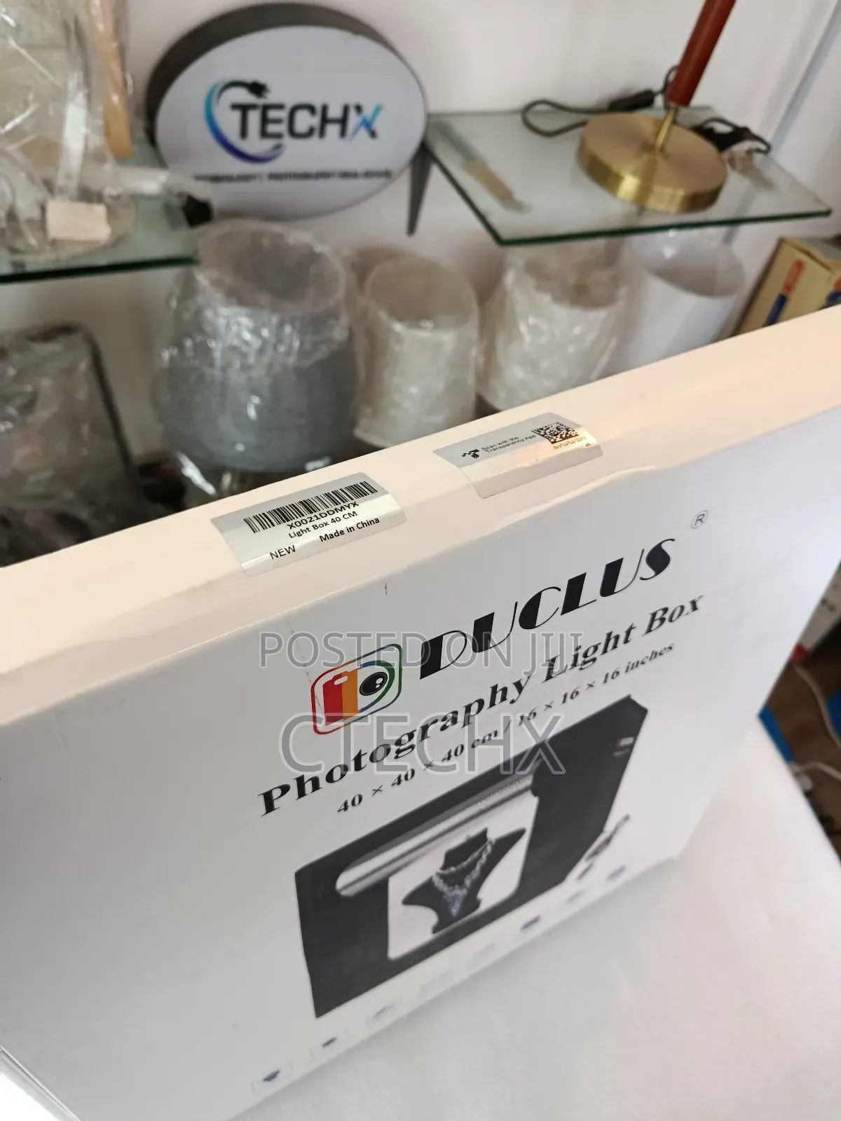 Duclus 30cm / 12" X 12'', Portable Photo Booth Light Box