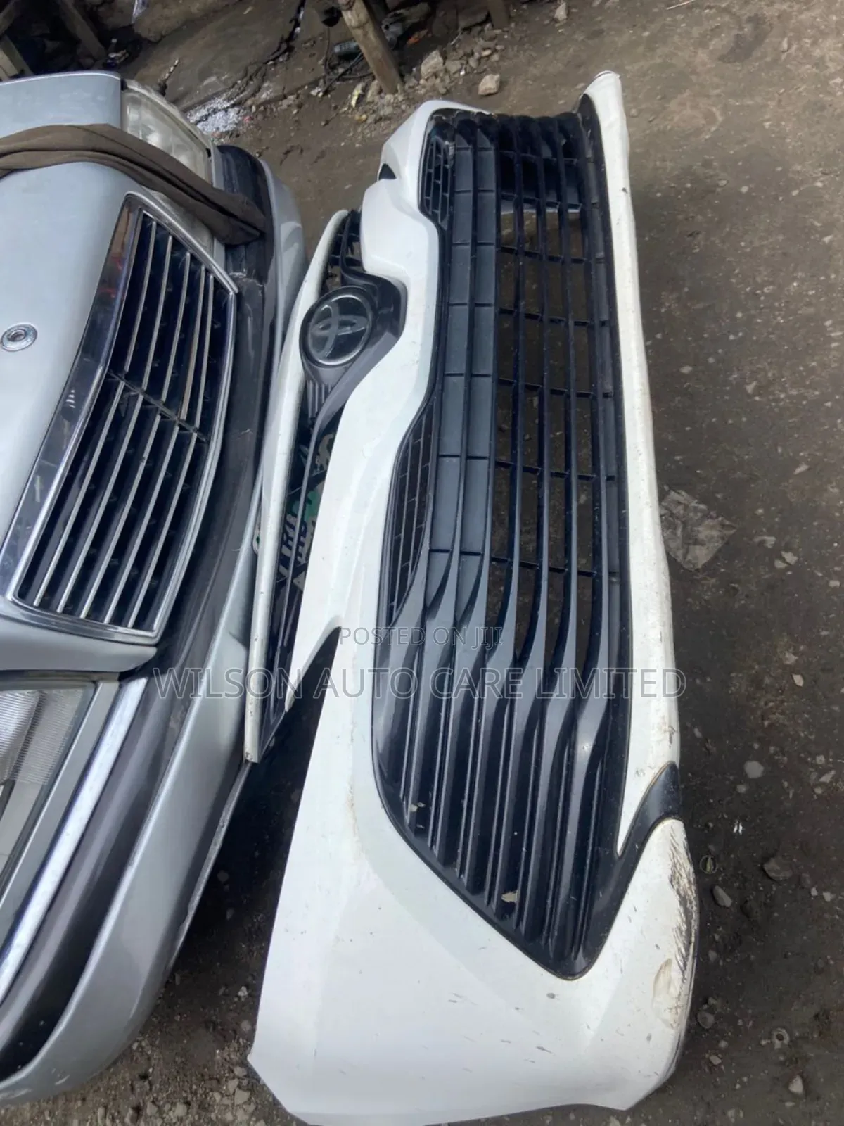 Camry 2018 Le Complete Bumper Available
