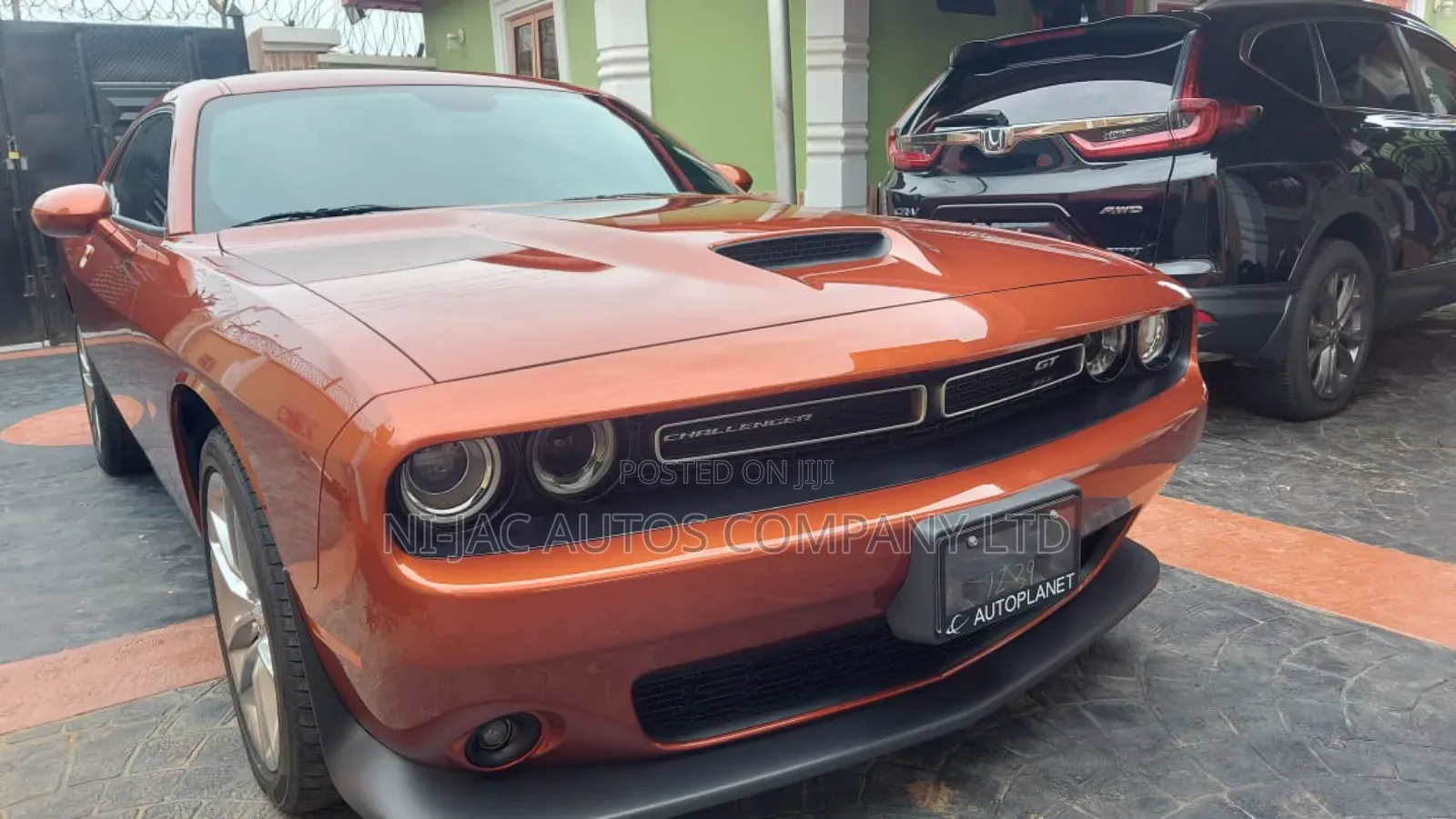 Dodge Challenger GT 2023 Orange