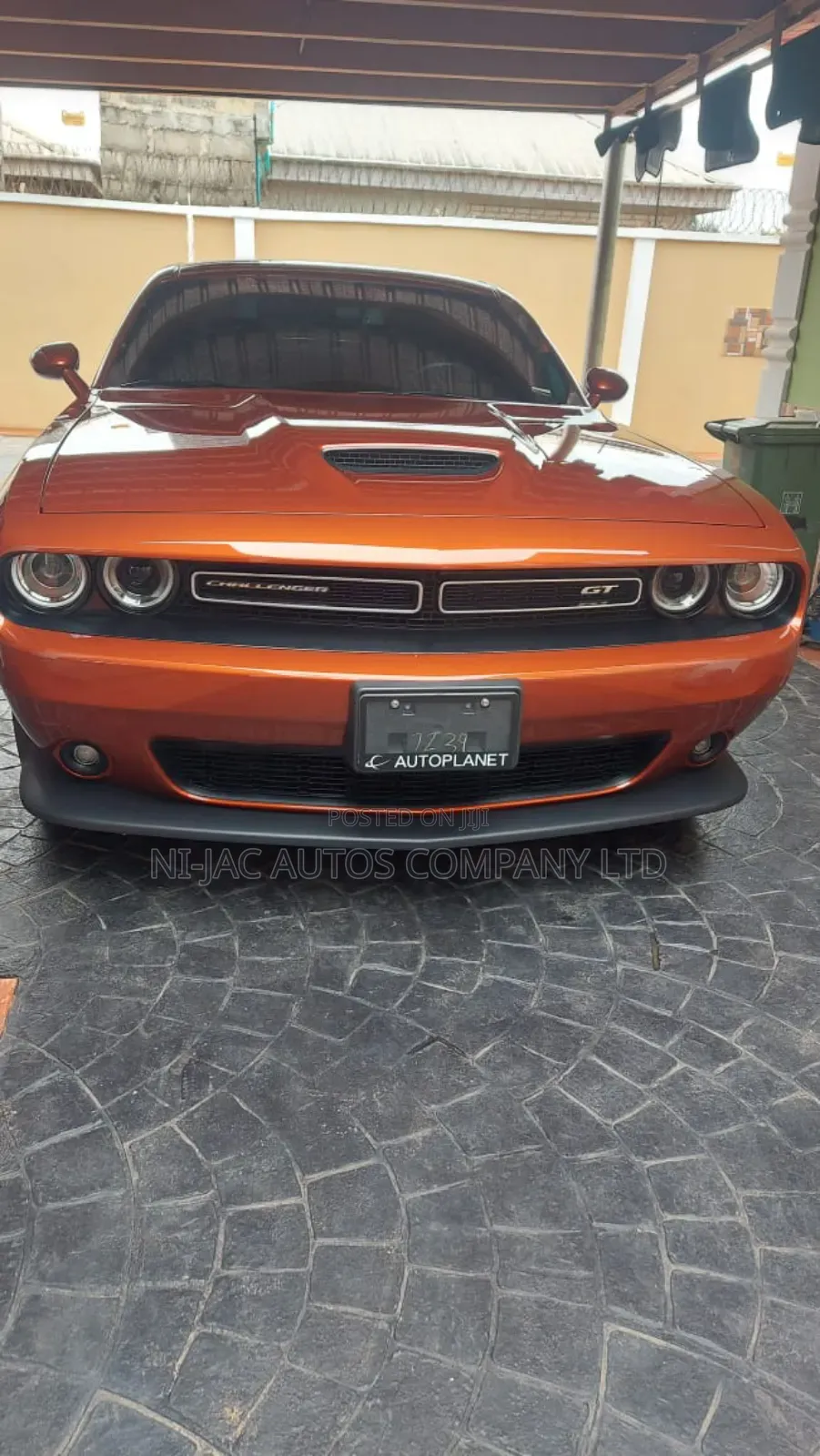 Dodge Challenger GT 2023 Orange