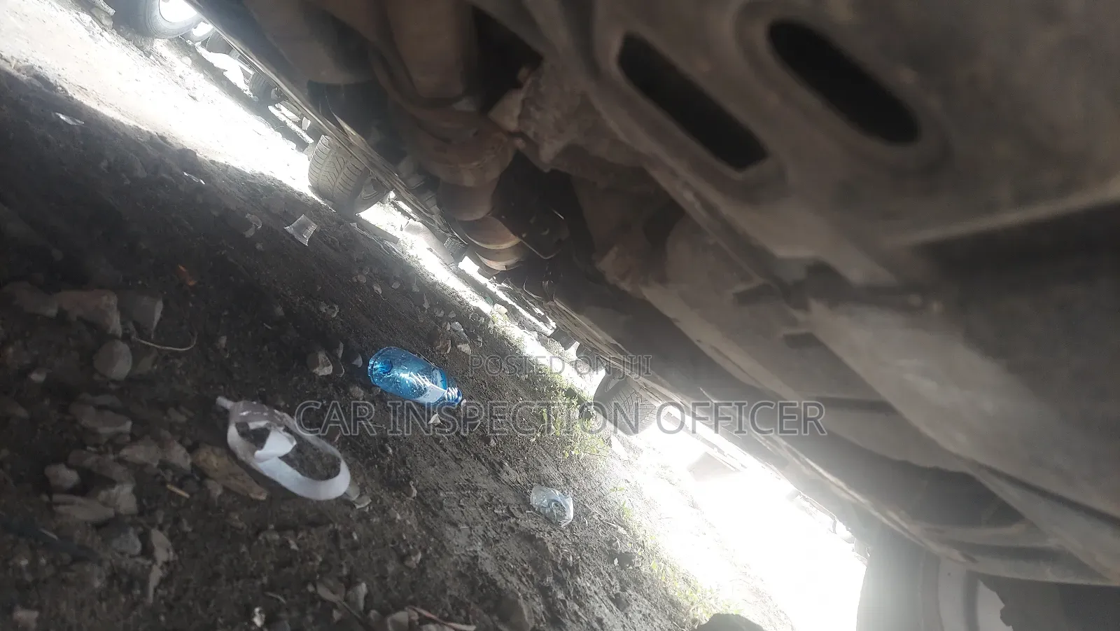 Car Pre-Purchase Inspection Mechanic With Scanner Machine